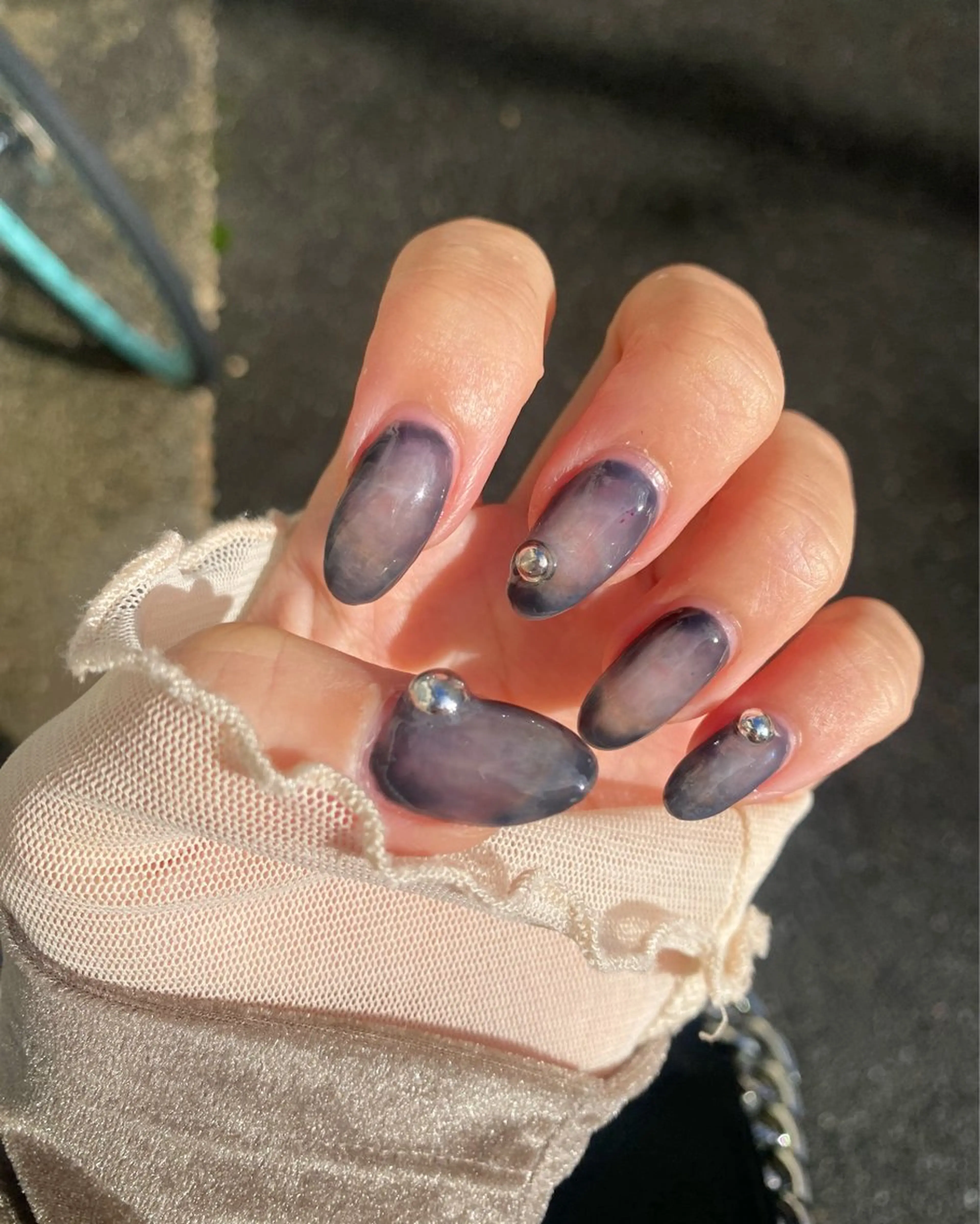 ネイル グラデーション ネイビー シンプルネイル ハンドネイル mieux YUKoのネイルデザイン