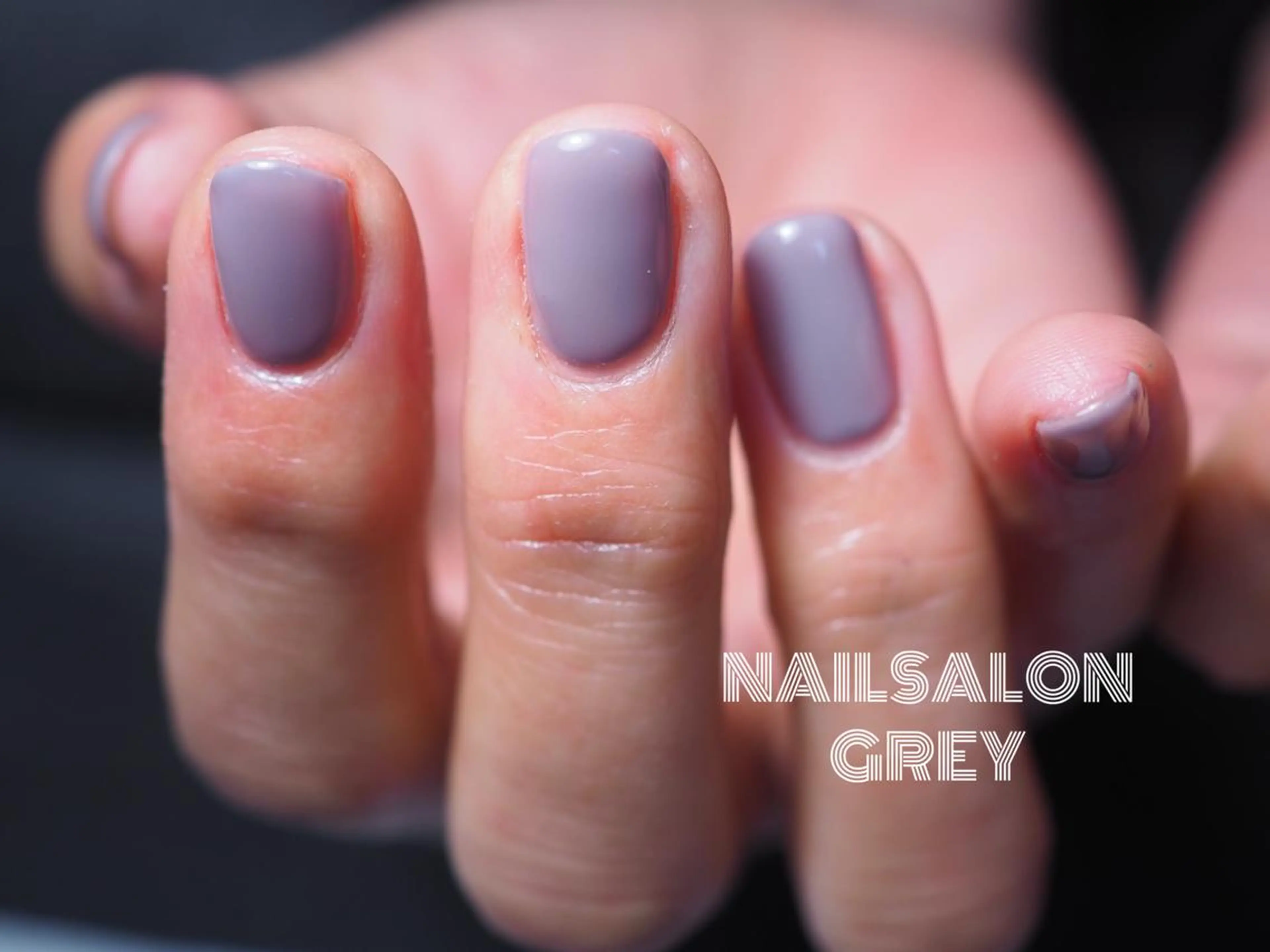 ネイル 【GREY】 TAIRAのネイルデザイン