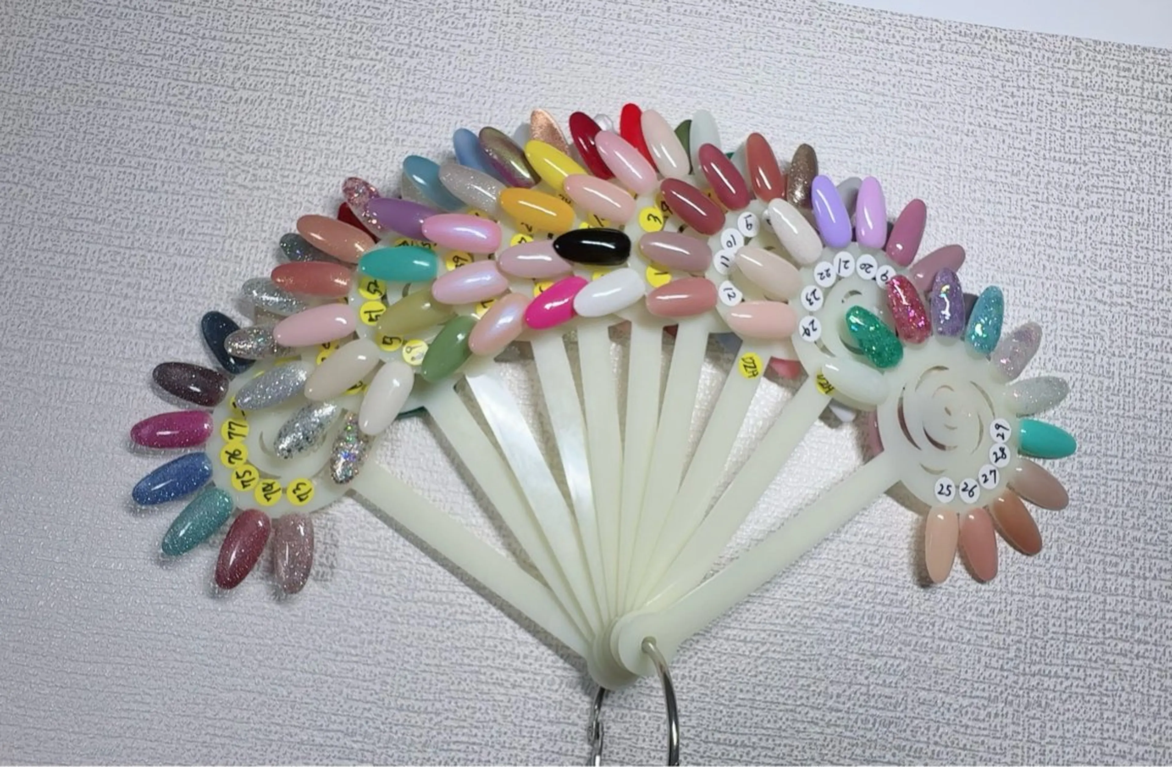 ネイル ハッピーネイル所属・ハッピーネイル 蘭のネイルデザイン