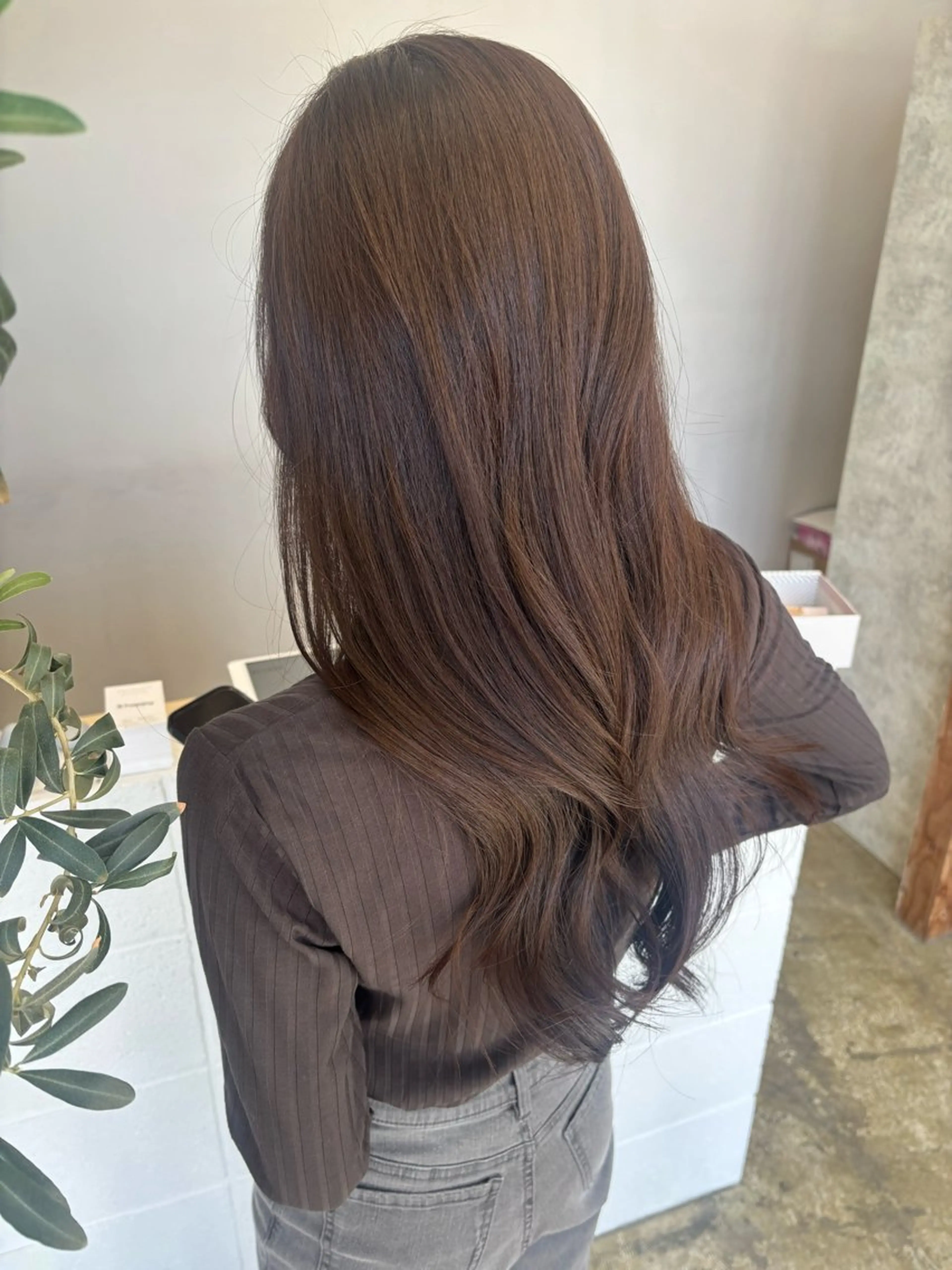 カラー パーマ ヤマグチ ユキナのヘアスタイル