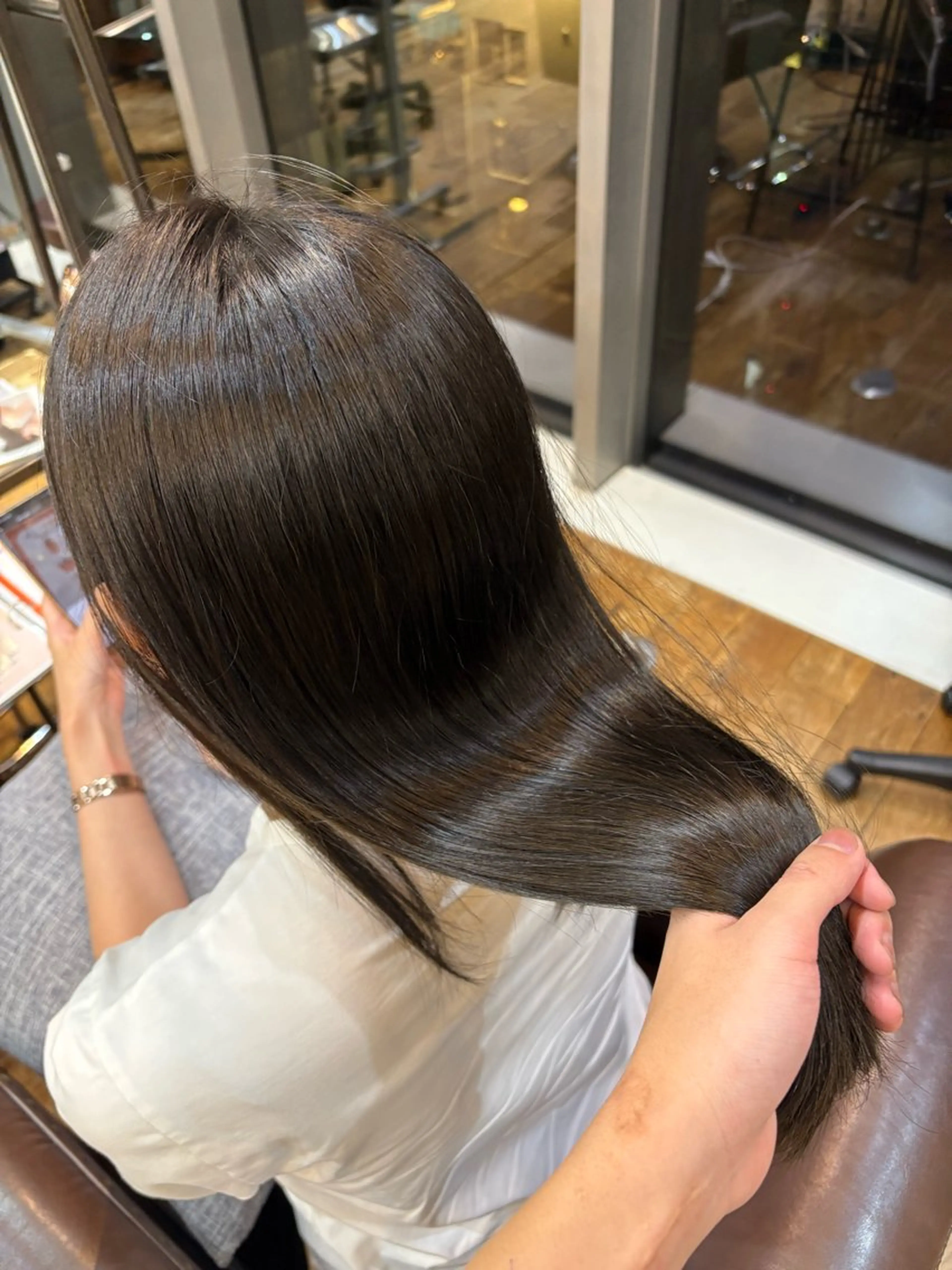 うる艶ワンカラー✨ ダメージカットケア剤付き🍀の写真