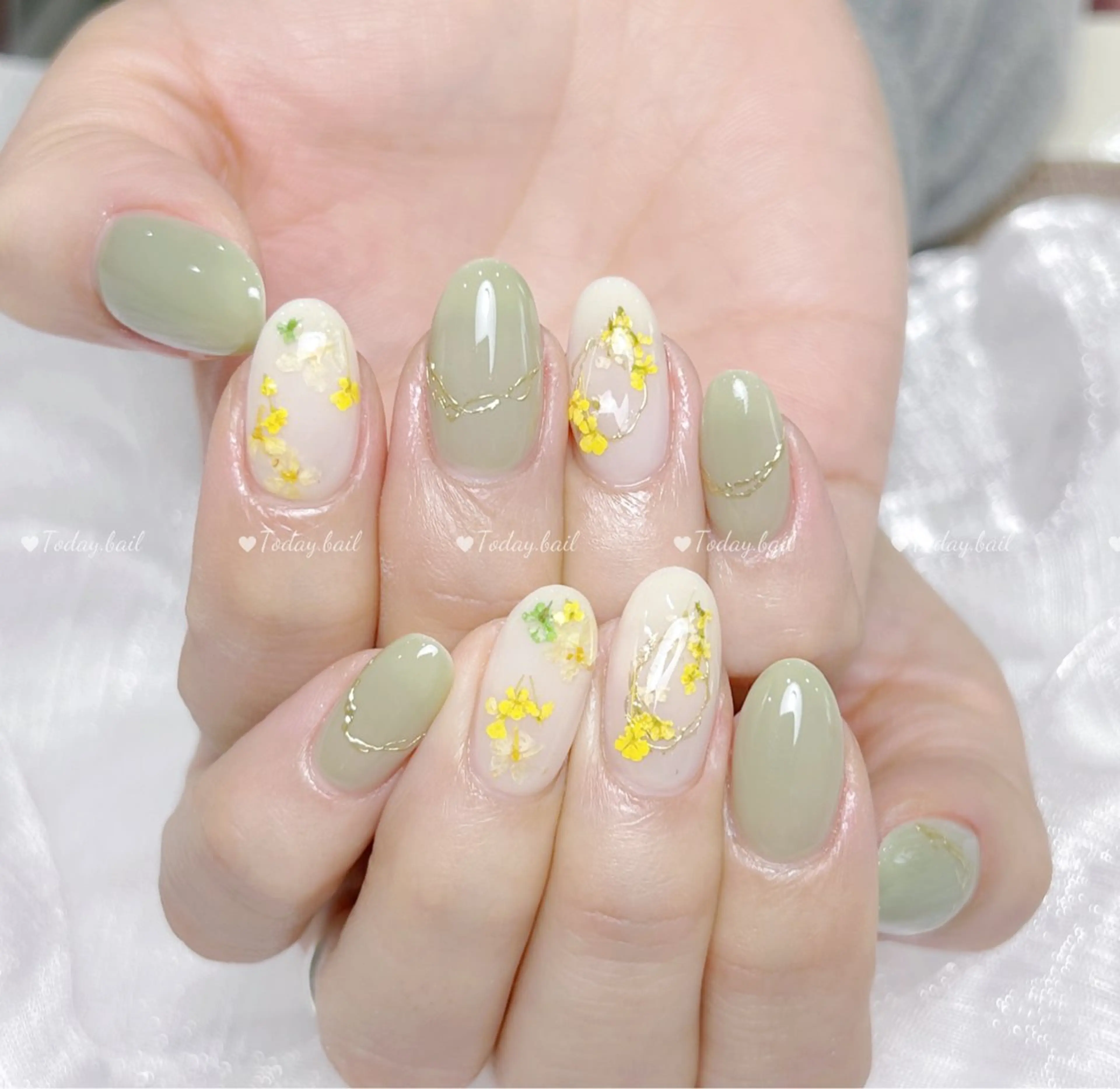 ネイル ハンドネイル 🎀Today nail💅のネイルデザイン