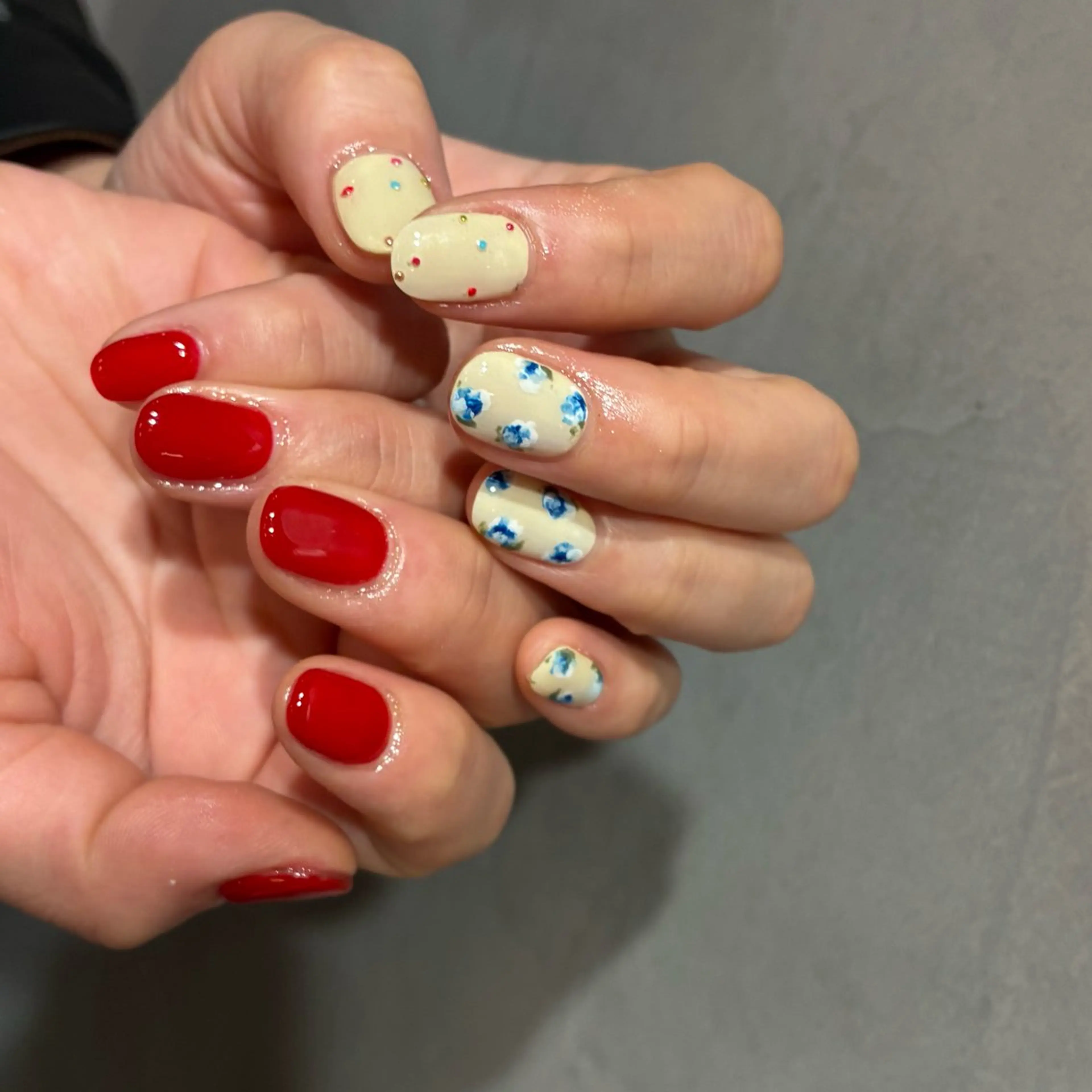 ネイル ハンドネイル SALON VILLAGE AOYAMA 2nd.所属・NAKAMURA HARUKAのネイルデザイン