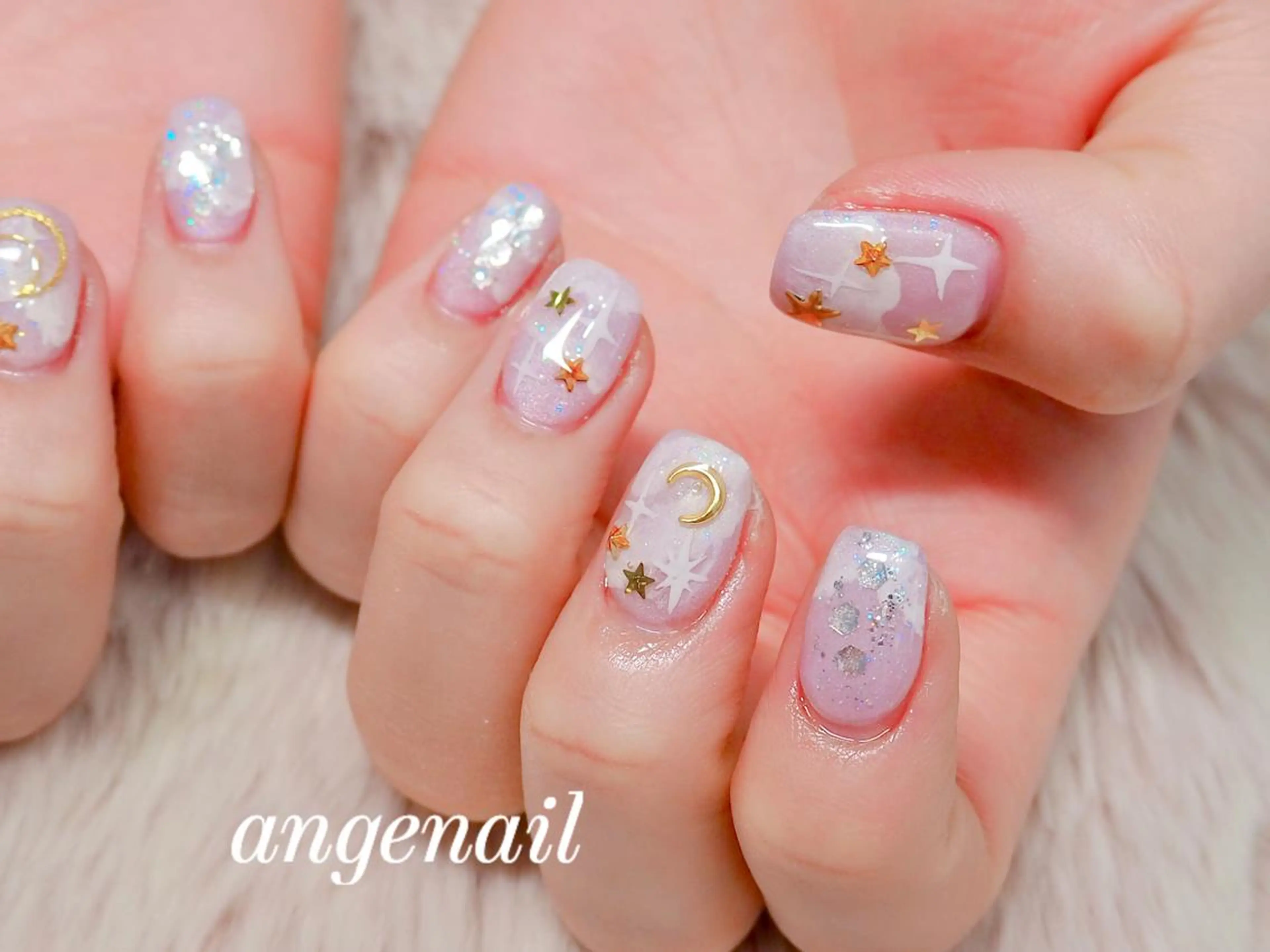 ネイル ハンドネイル オーナーネイリスト MAKIのネイルデザイン