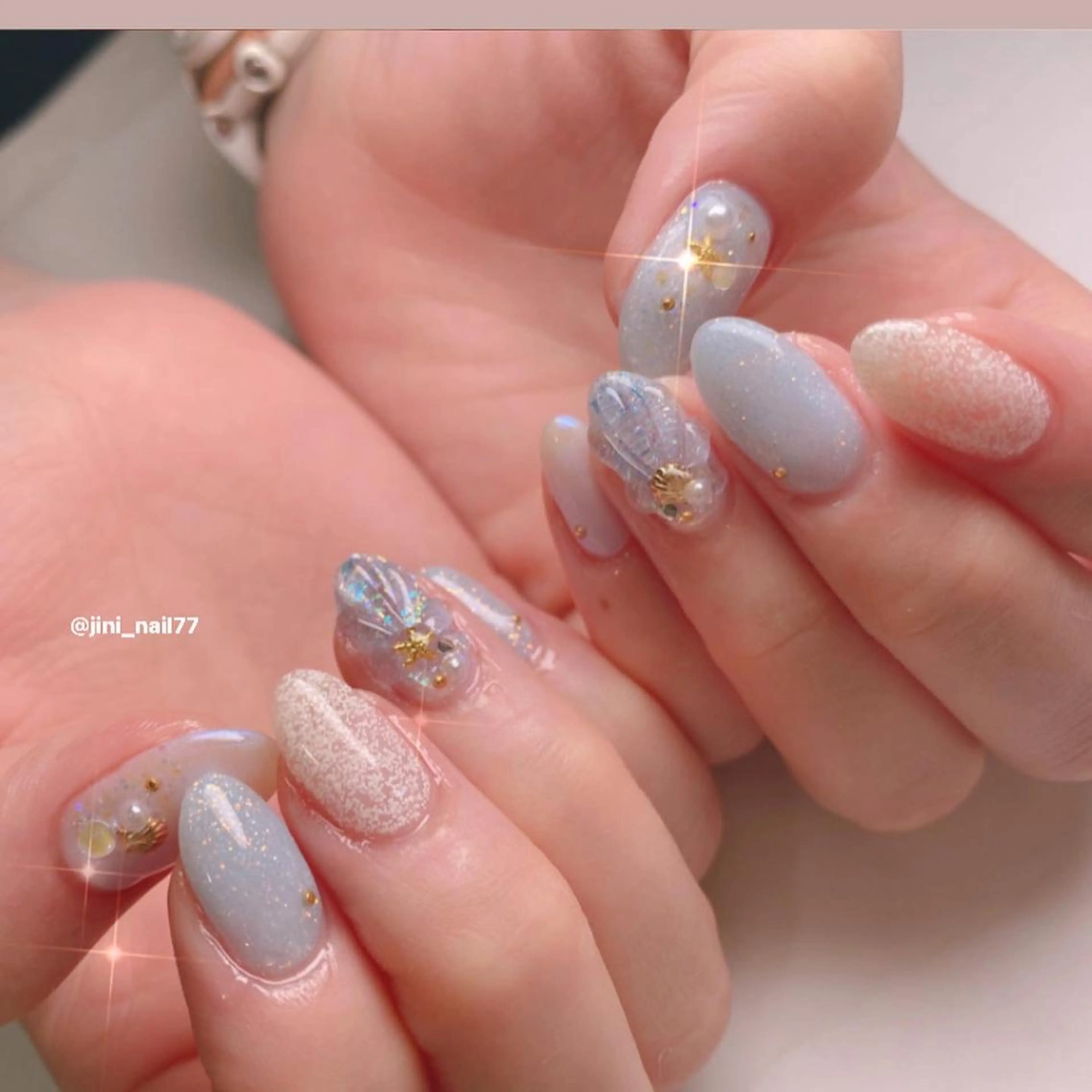 ネイル JINI NAIL所属・ジニ ネイルのネイルデザイン