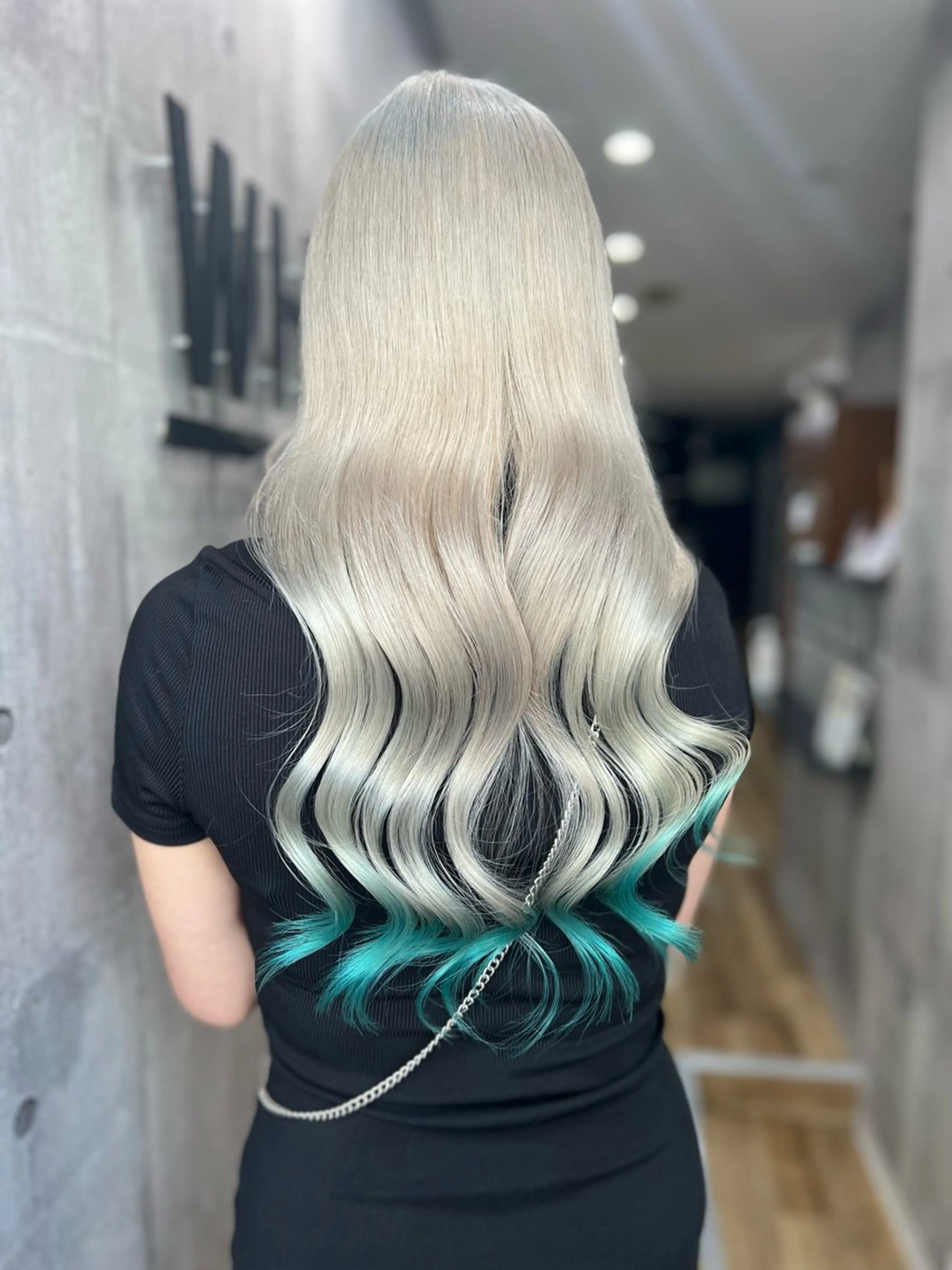 ロング 美容室 _WHITE＋ 南海難波店【アンダーホワイトプラス】所属・✨レイヤー/透明感 /豊嶋里緒✨のヘアスタイル