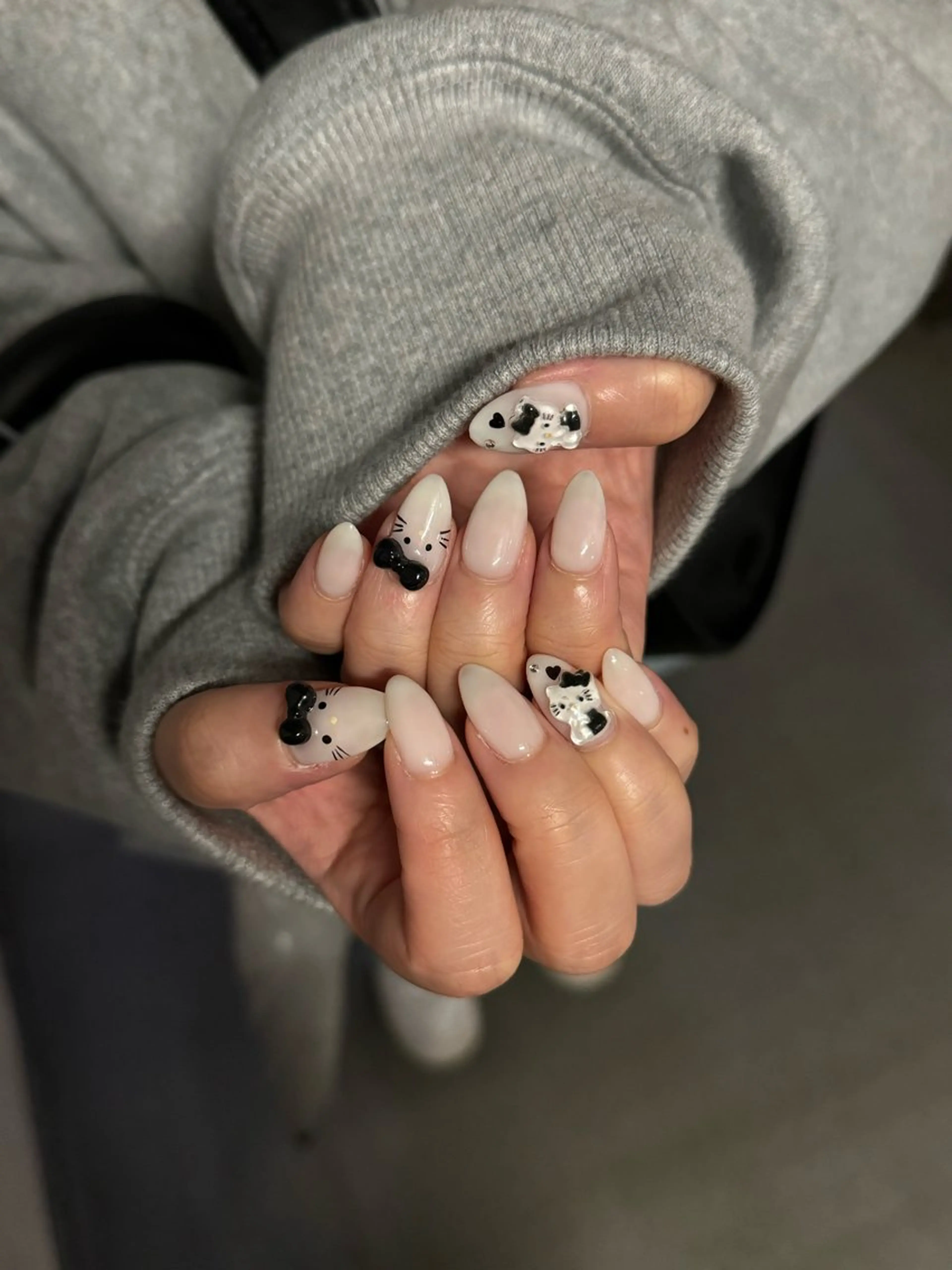 ネイル ハンドネイル 🎀 NaNa_nailのネイルデザイン