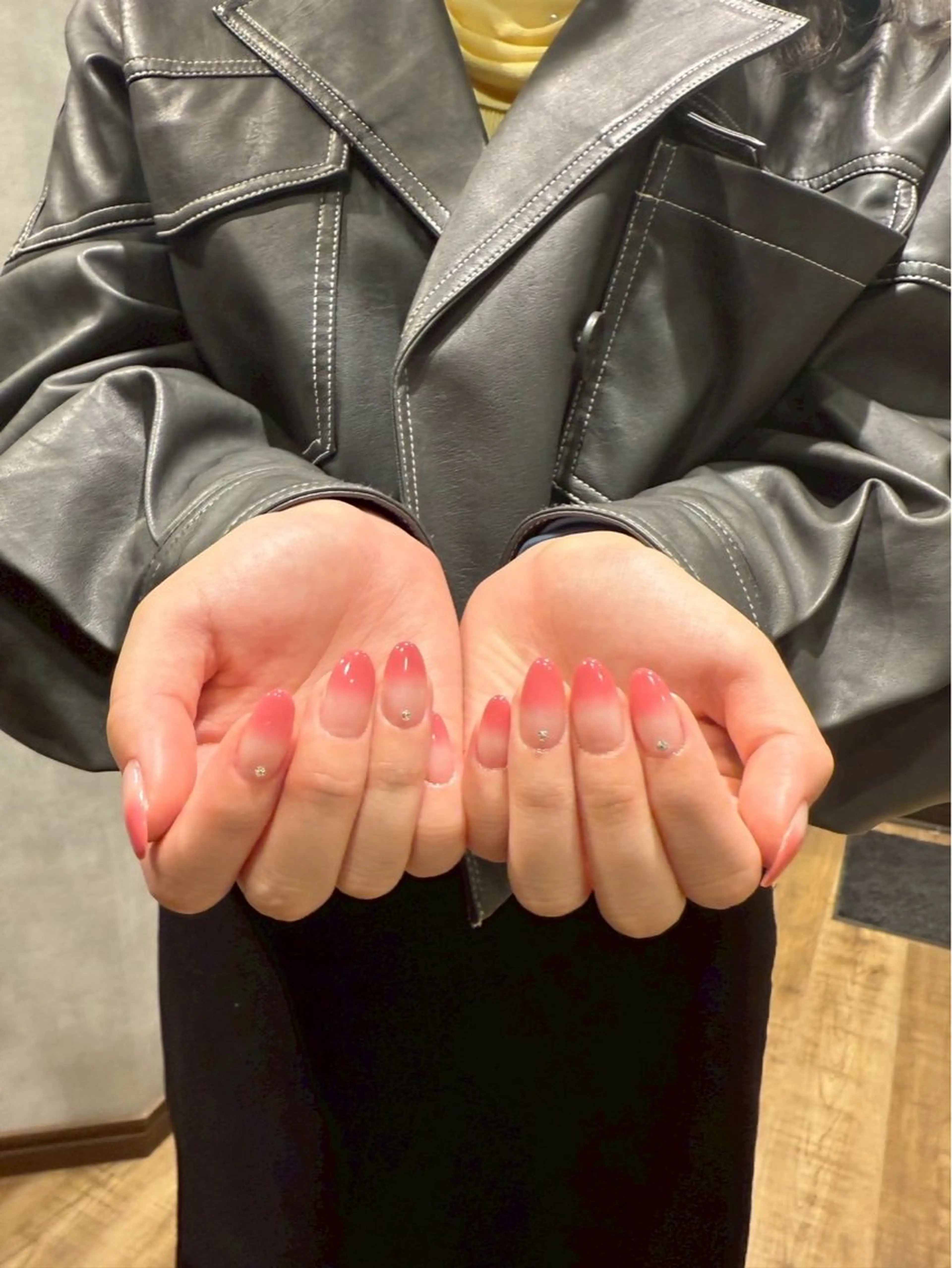 【オフあり】グラデーション/初回オフ無料の写真