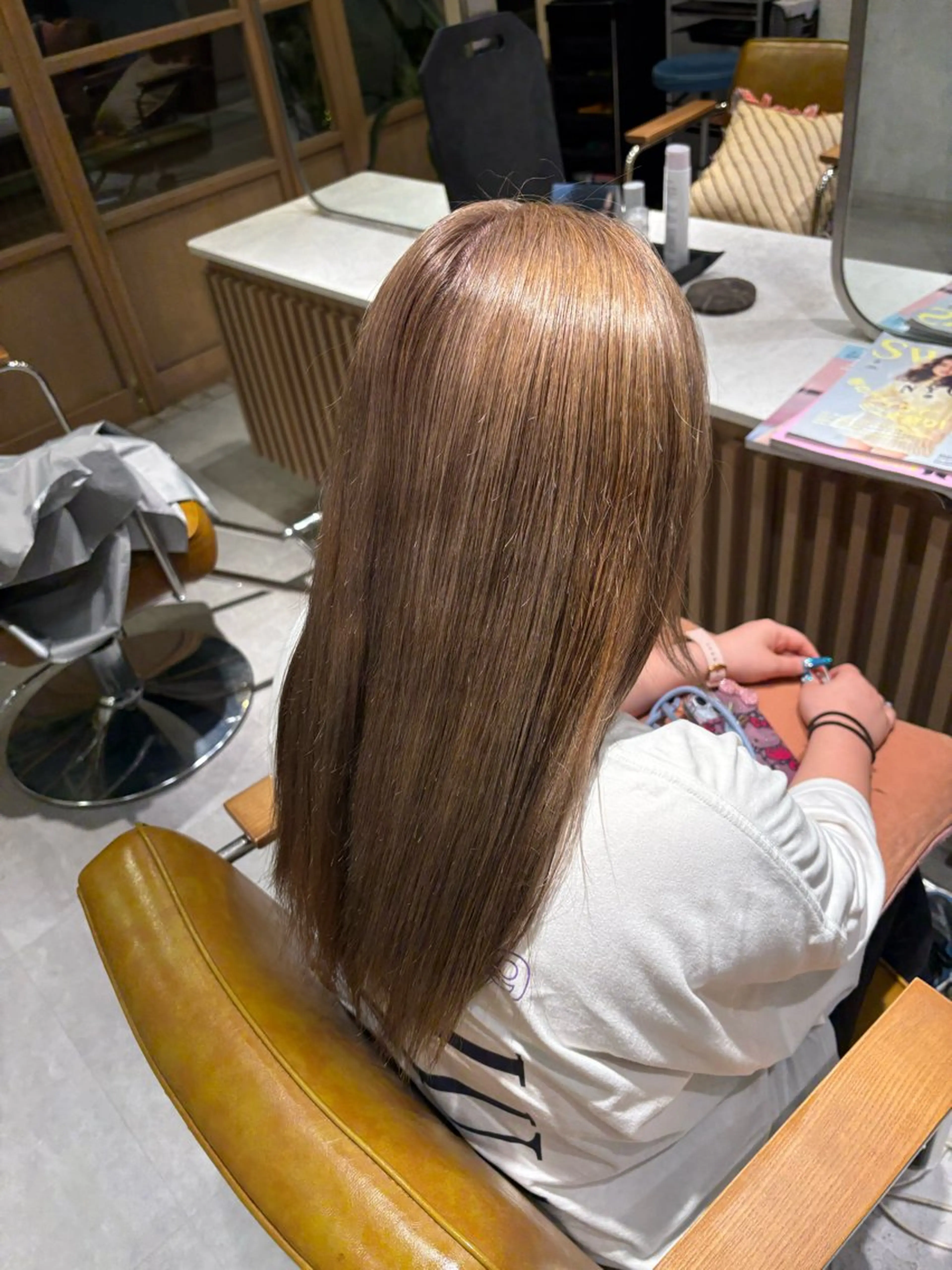 ロング ヘアカラー 小林 篤滋郎のヘアスタイル