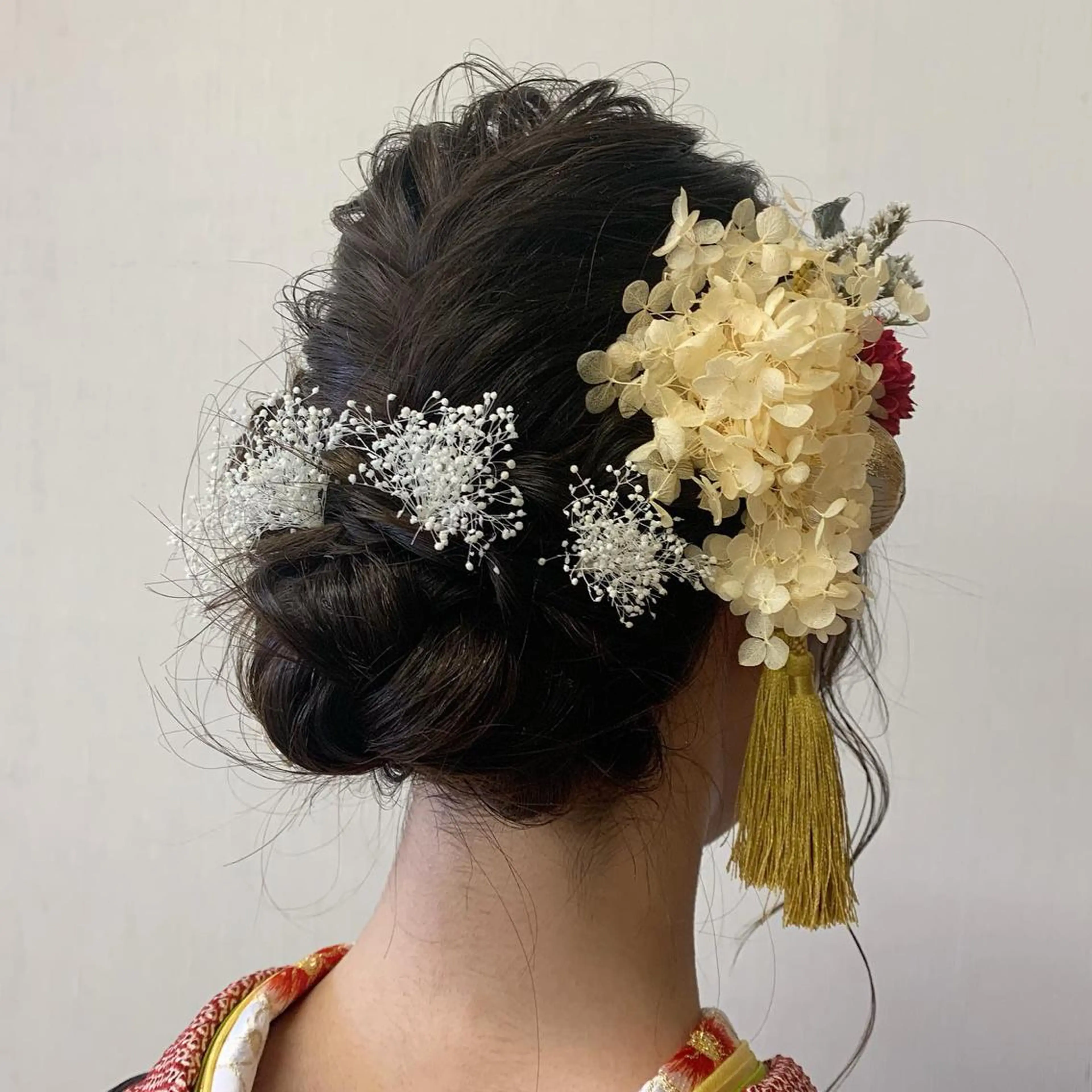 ロング ヘアアレンジ 小森 衣純のヘアスタイル