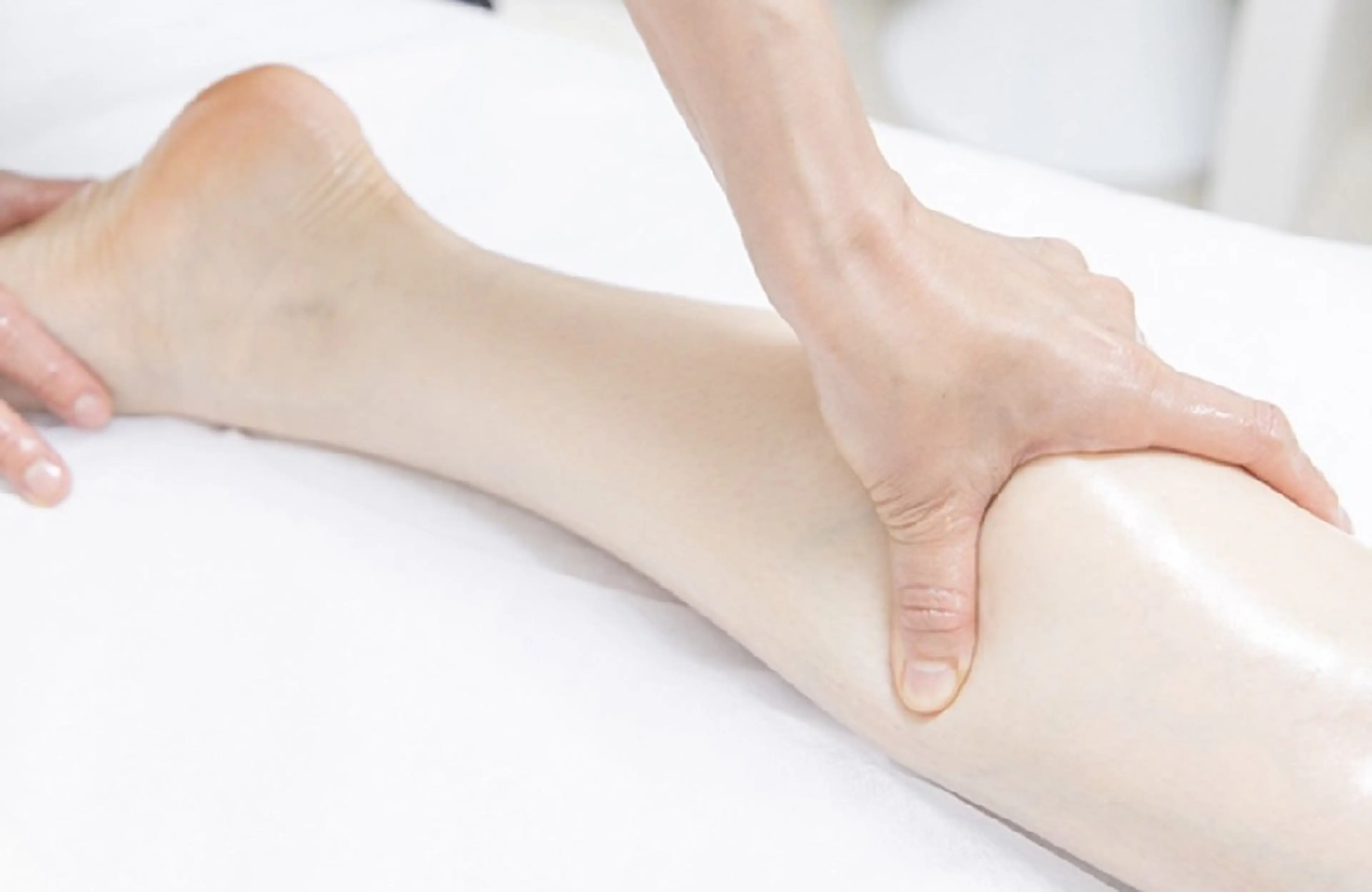 【ドテラオイル】全身アロマリンパマッサージ60分の写真