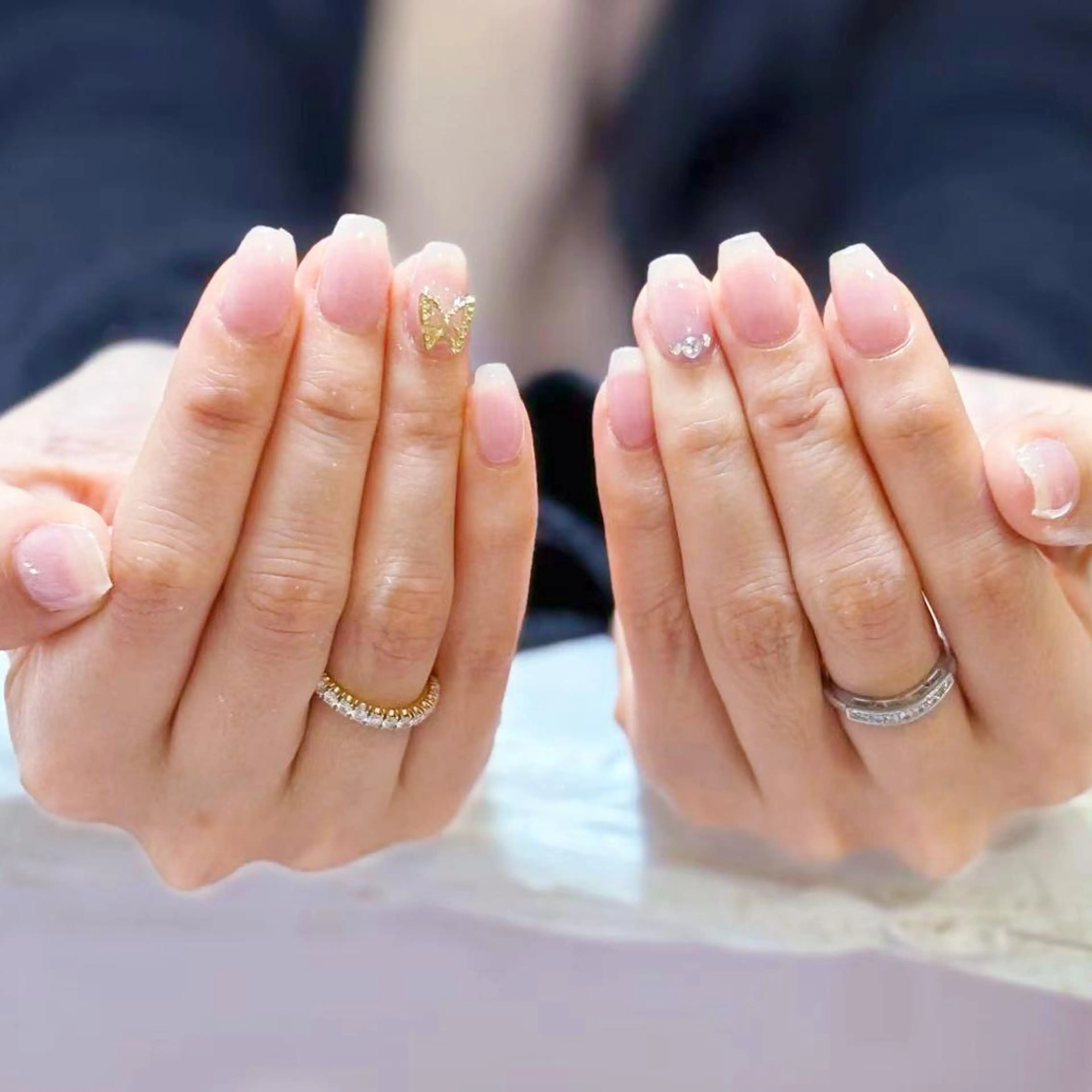 ネイル アートネイル オーロラネイル ガーリー キラキラネイル 韓国ネイル ハンドネイル DIANMOND NAIL🌸のネイルデザイン
