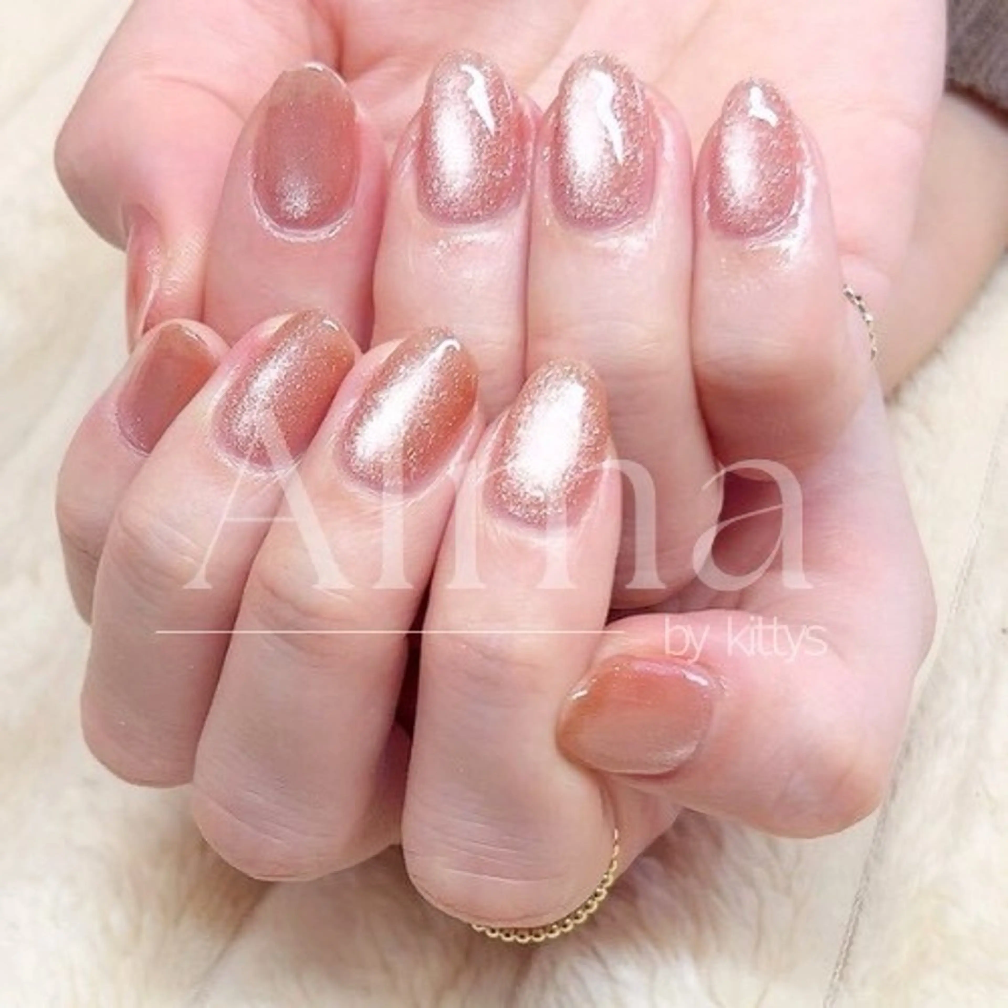 ネイル マグネットネイル ハンドネイル Alma by kittys 谷保店所属・Alma chitoseのネイルデザイン