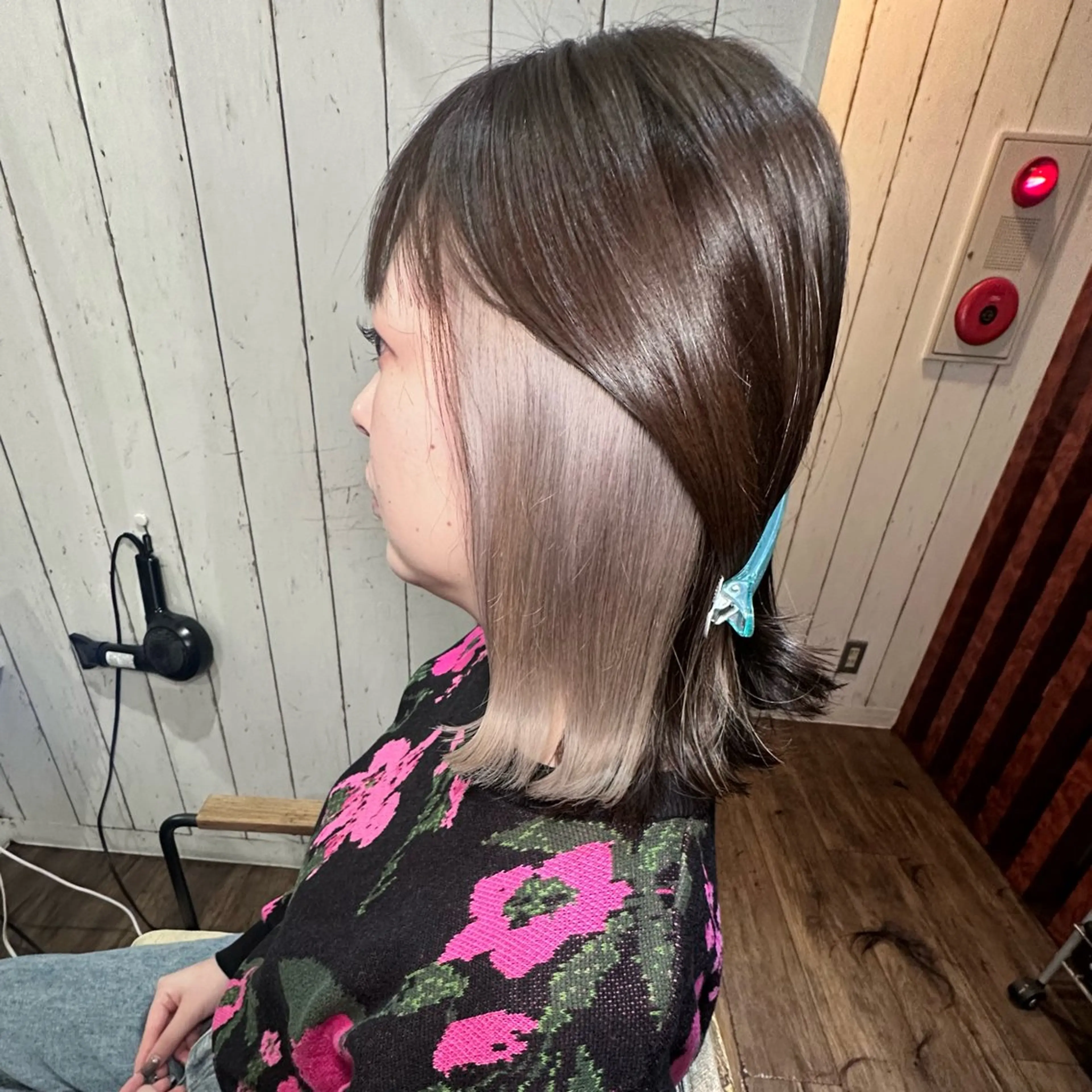 ショート カラー ヘアアレンジ カット ヘアカラー トリートメント MiU所属・韓国×髪質改善×美髪 縮毛矯正×レイヤーのヘアスタイル