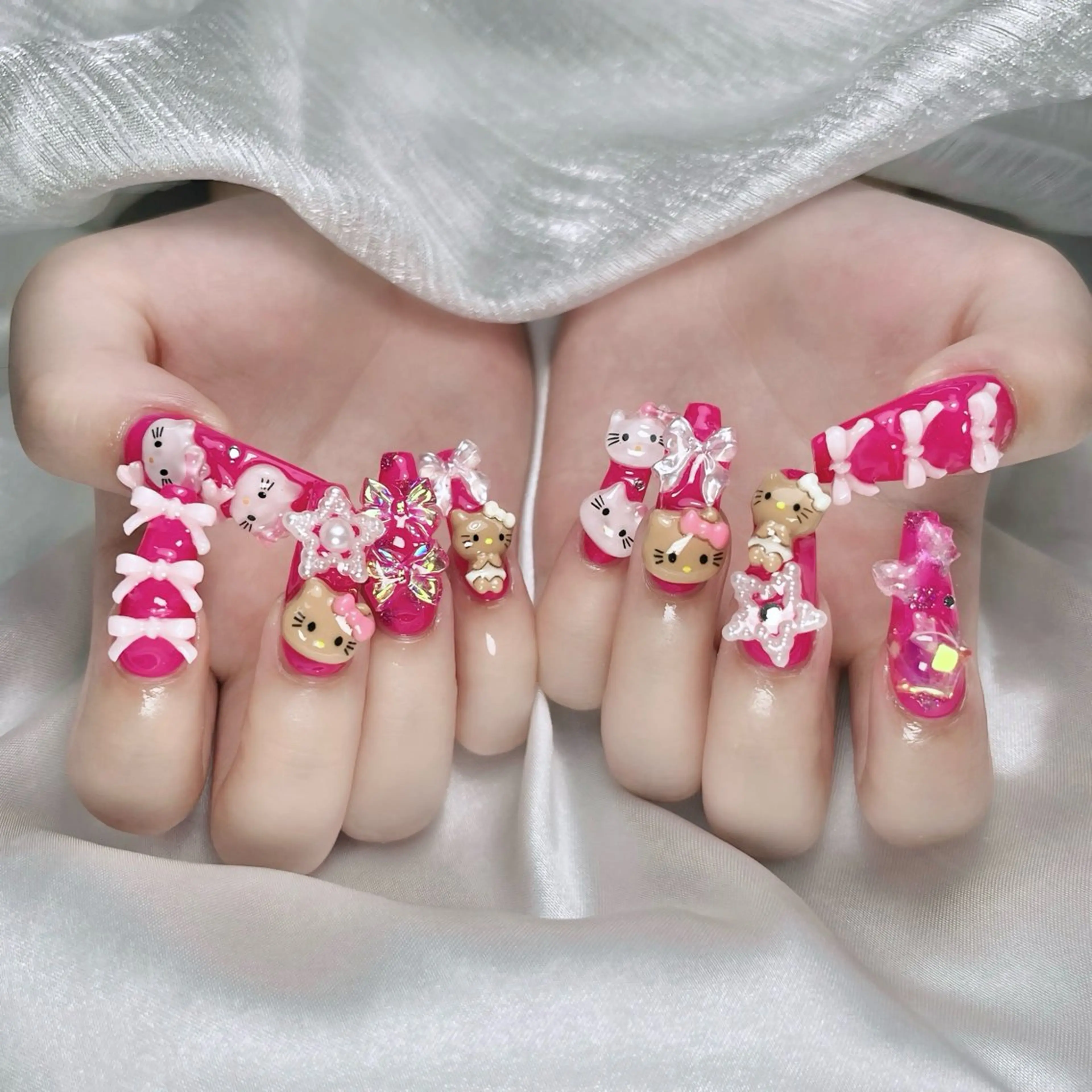 ネイル アートネイル ハロウィン キラキラネイル シンプルネイル ハンドネイル ハンドケア ちごみ Novaのネイルデザイン