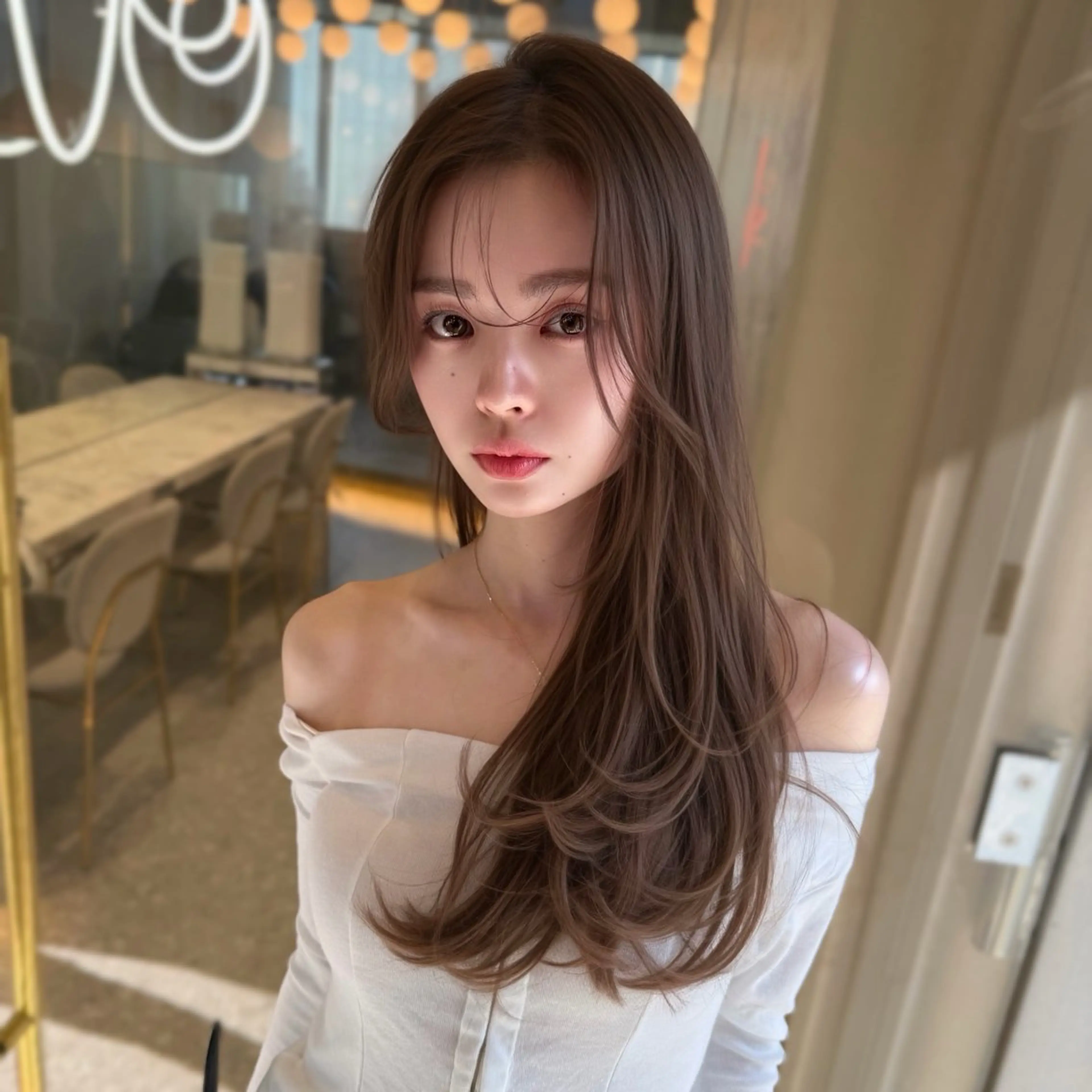 セミロング カラー 髪質改善 韓国風ヘア レイヤーカット 縮毛矯正 トリートメント カット トリートメント 新宿/韓国風レイヤー 髪質改善/渋谷直樹のヘアスタイル