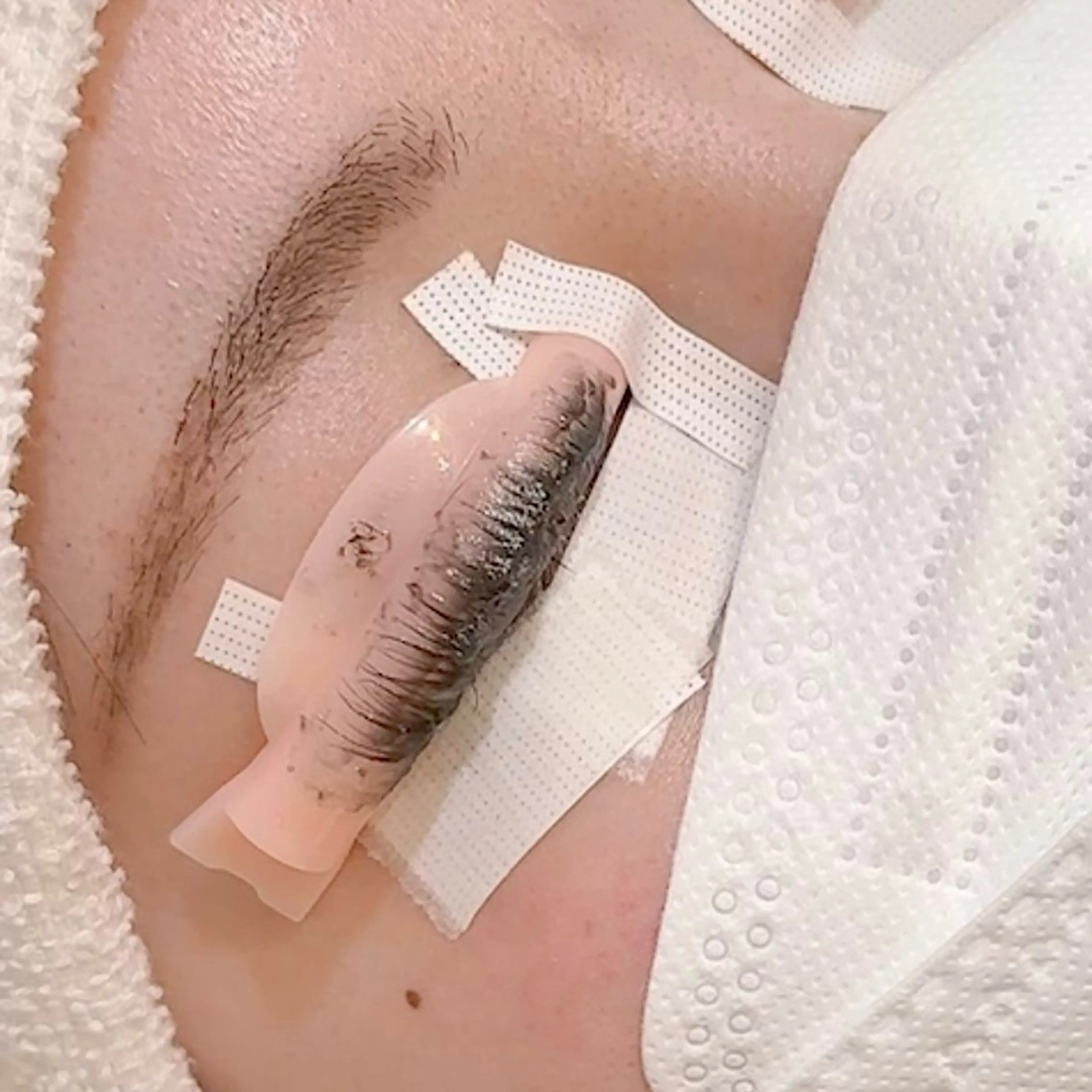 マツエク・マツパ aveuglant所属・aveuglant 加藤久佳のマツエク・マツパデザイン