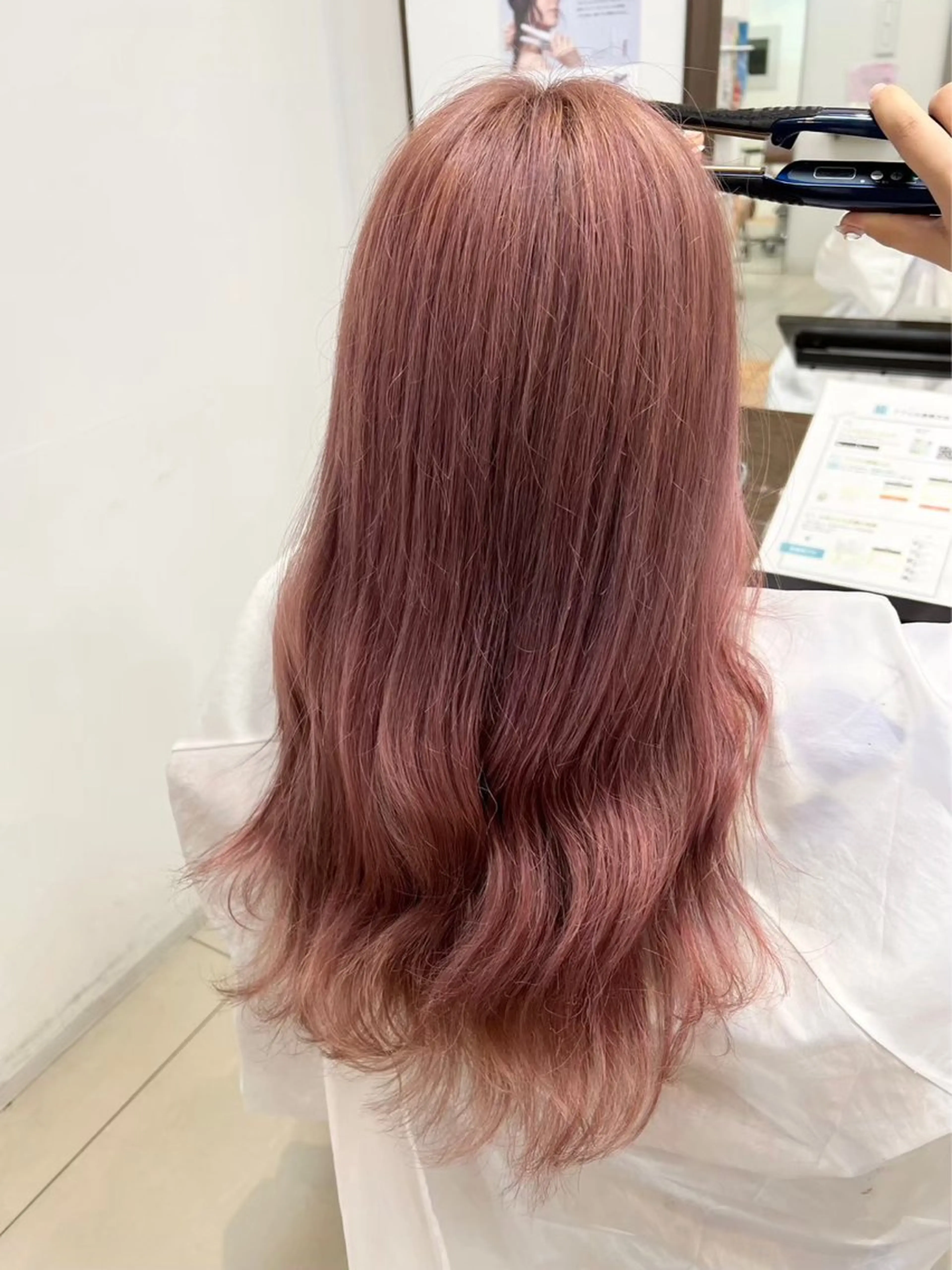 カラー 下森 愛里のヘアスタイル