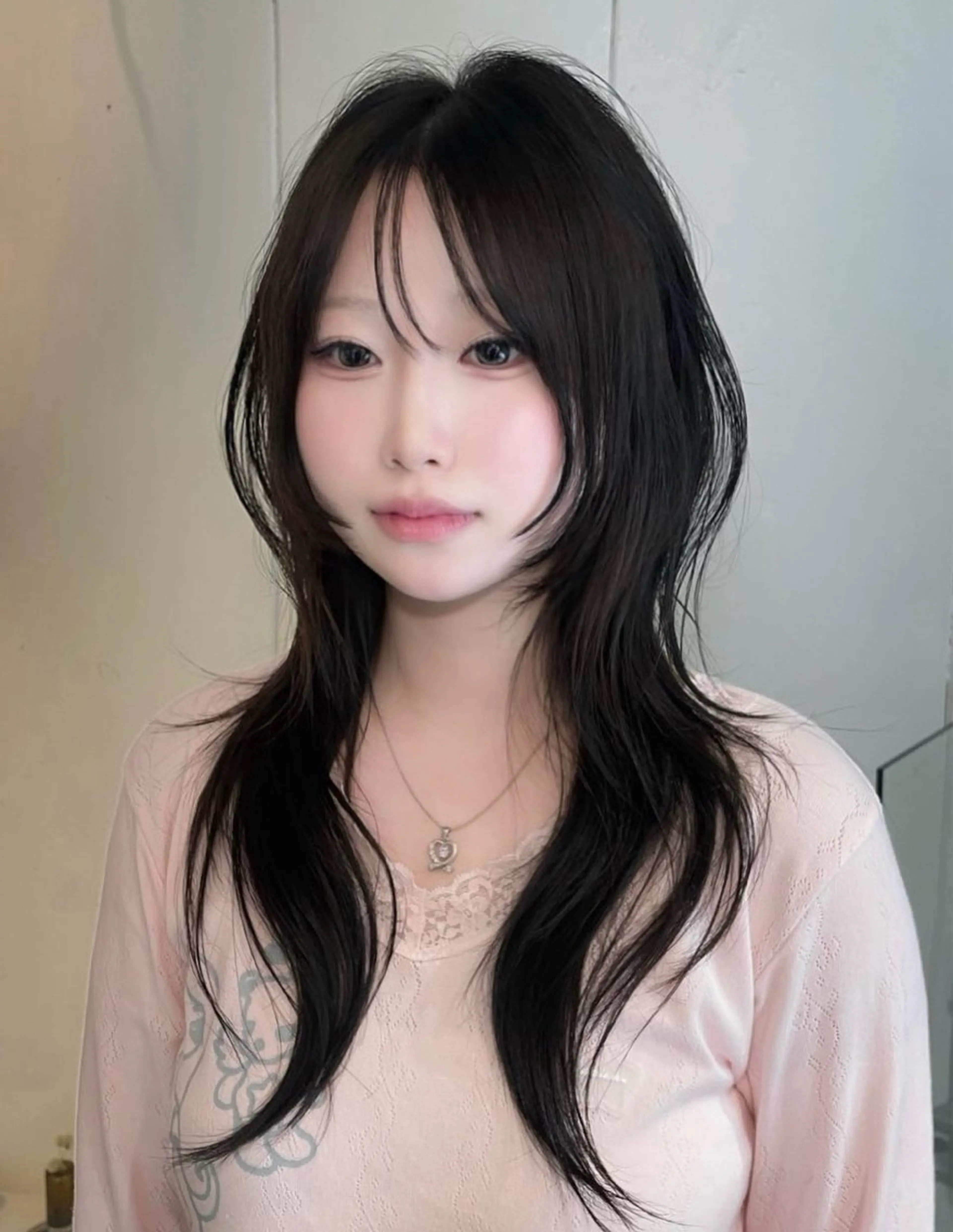 セミロング カラー ヘアアレンジ ハッシュカット 韓国風ヘア カット ヘアカラー ハッシュカット/ 韓国ヘア☽⋰mahoのヘアスタイル