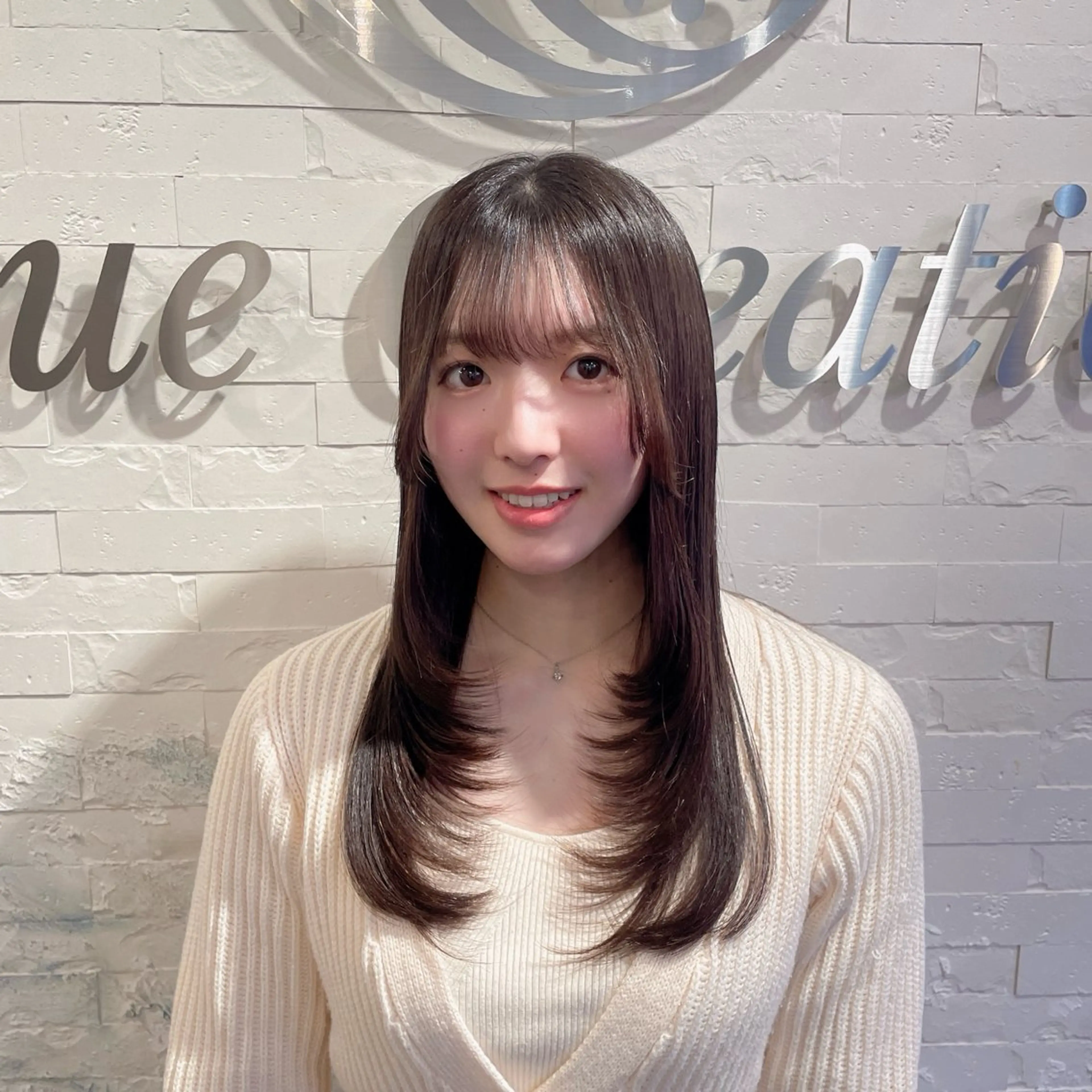 ロング カット トリートメント レイヤーカット🩵 盛れ顔周り/Miuのヘアスタイル