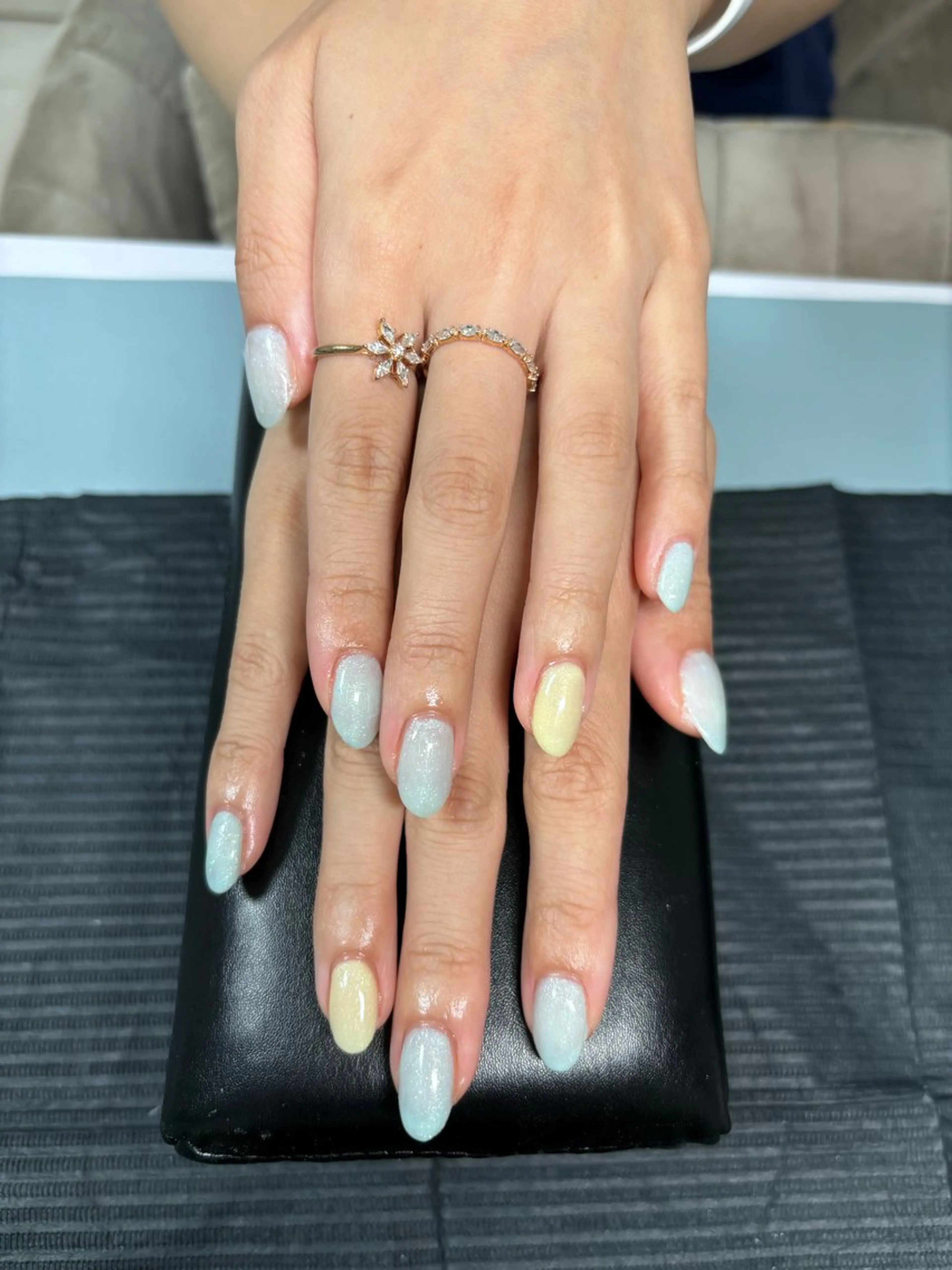 ネイル ハンドネイル see nail所属・see nailのネイルデザイン