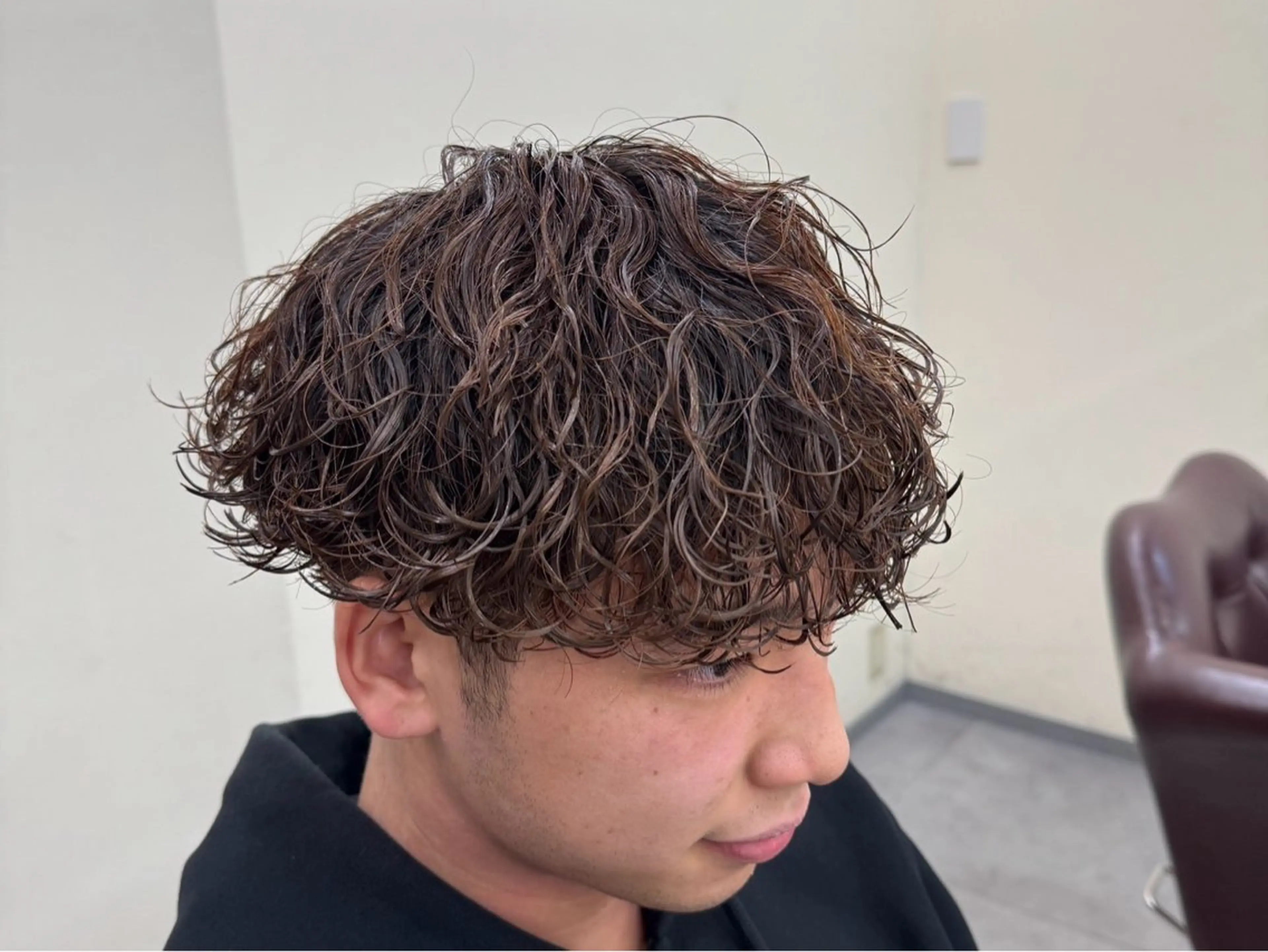 ショート カラー パーマ メンズ メンズ/パーマ/ 京都駅/井上光のヘアスタイル