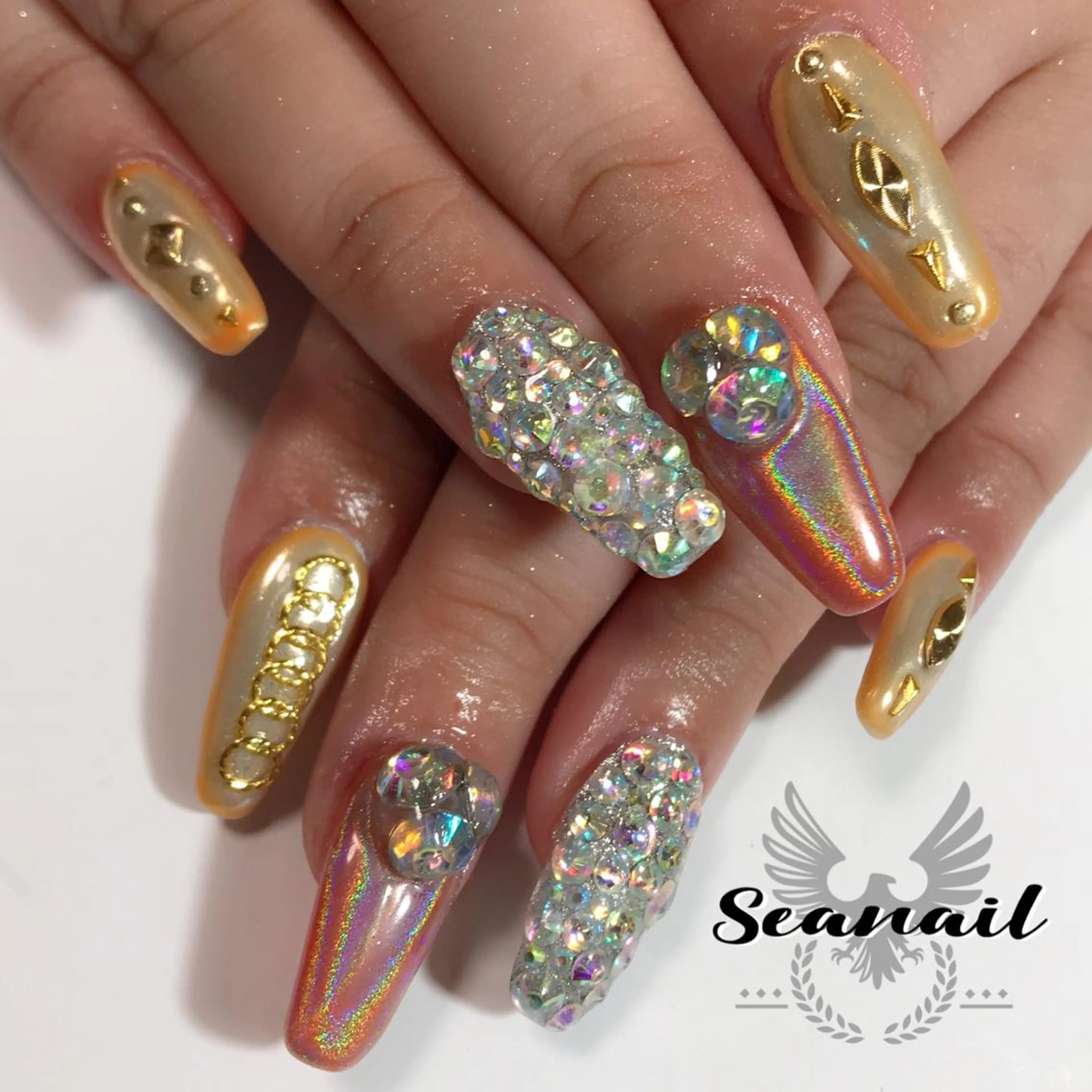 ネイル 小尾 栞のネイルデザイン