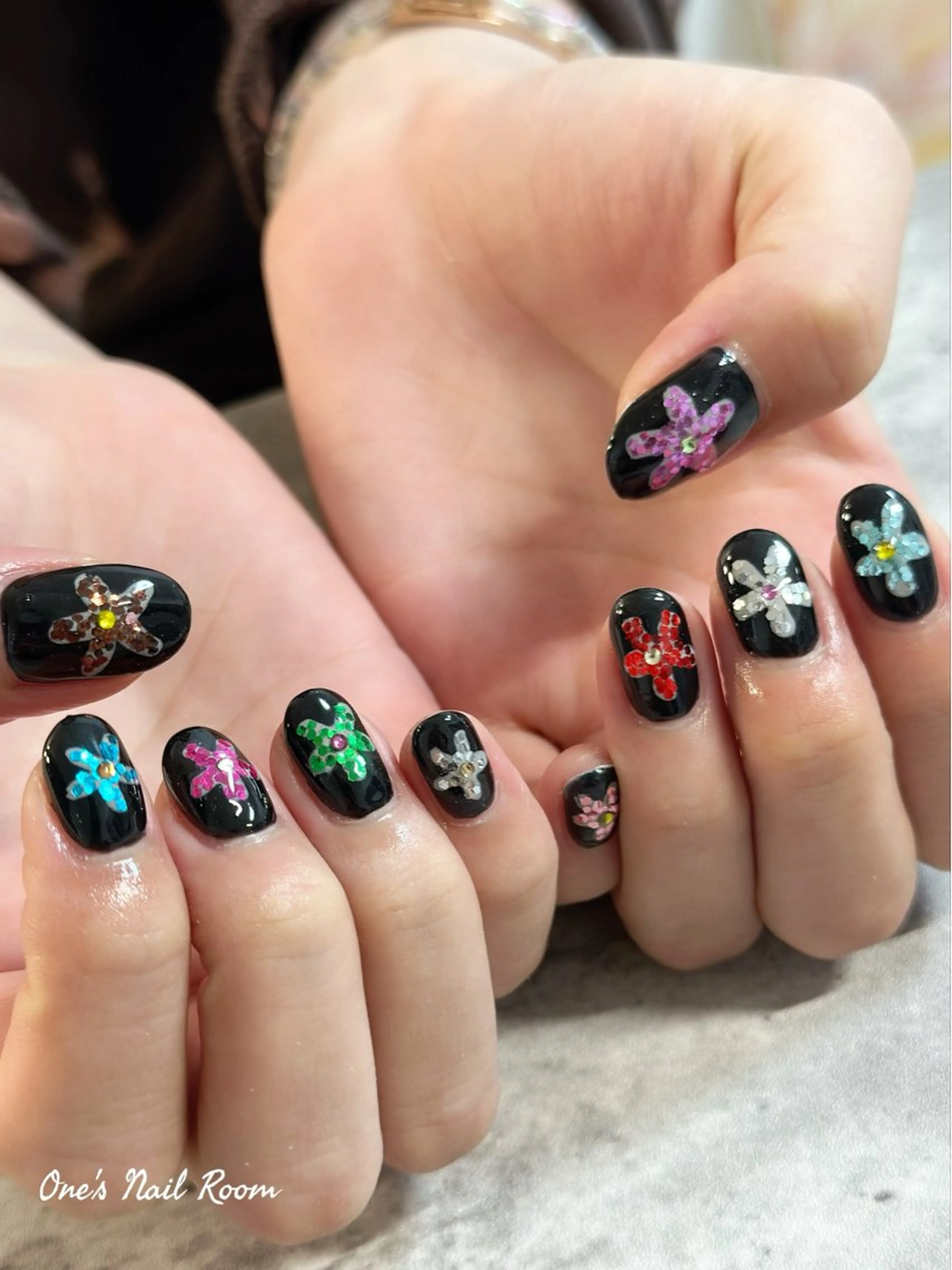 ネイル ハンドネイル One's Nail Roomのネイルデザイン