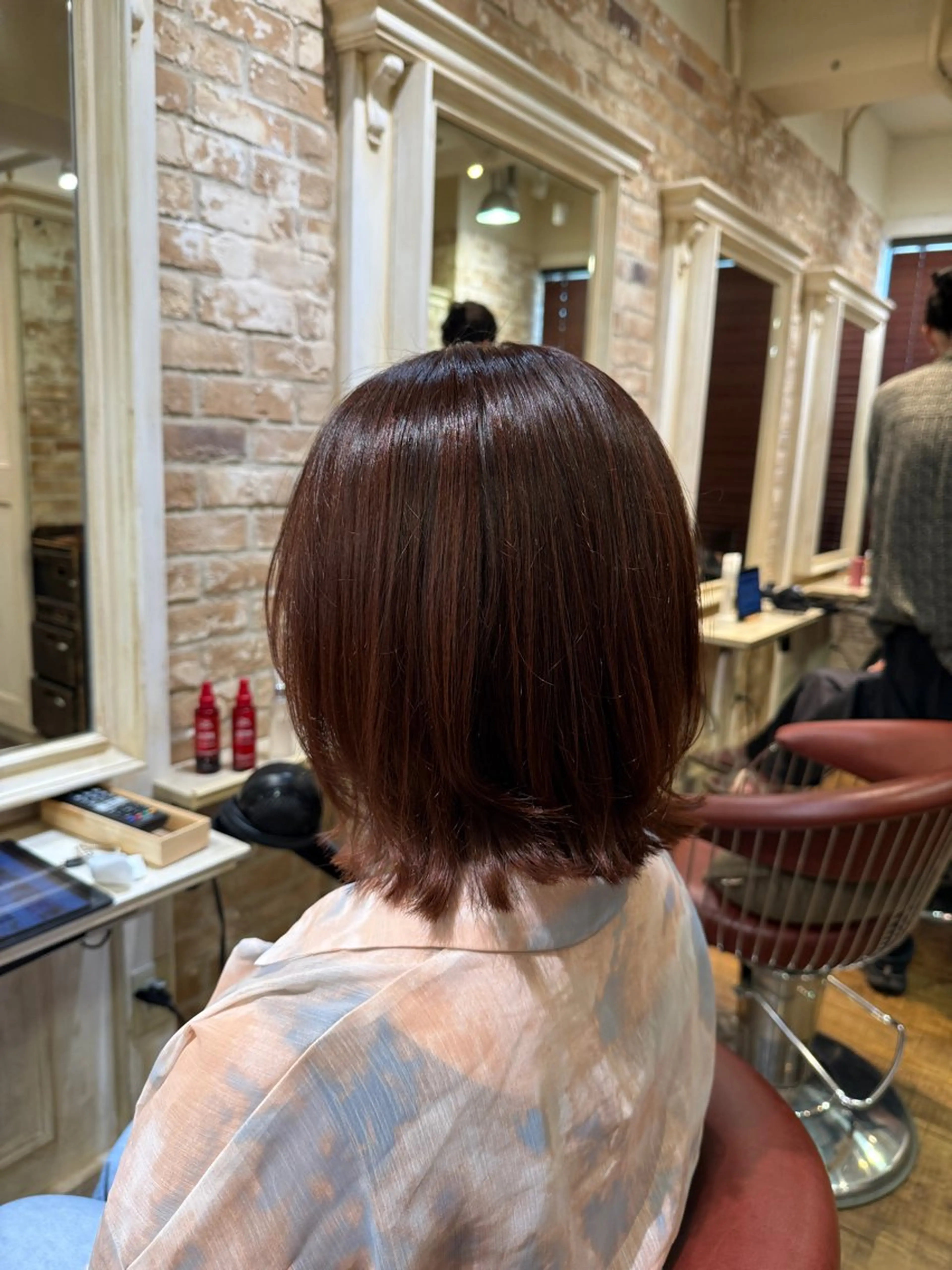 ミディアム カラー ボブレイヤー ブラウンカラー ピンクカラー ピンクブラウン ボブ 💙加藤 凪桜💙のヘアスタイル