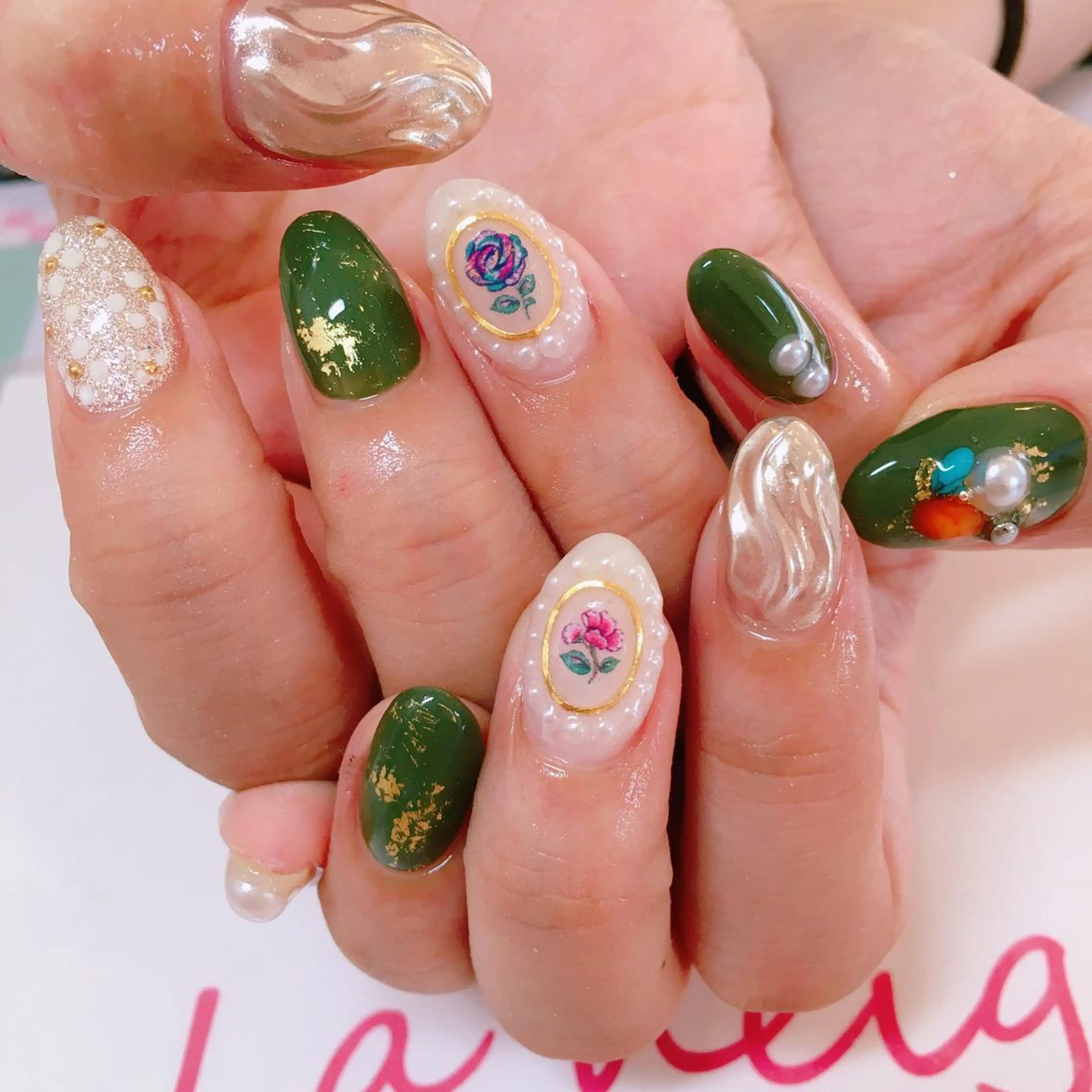 ネイル La neige* yuki 🥯🍑のネイルデザイン