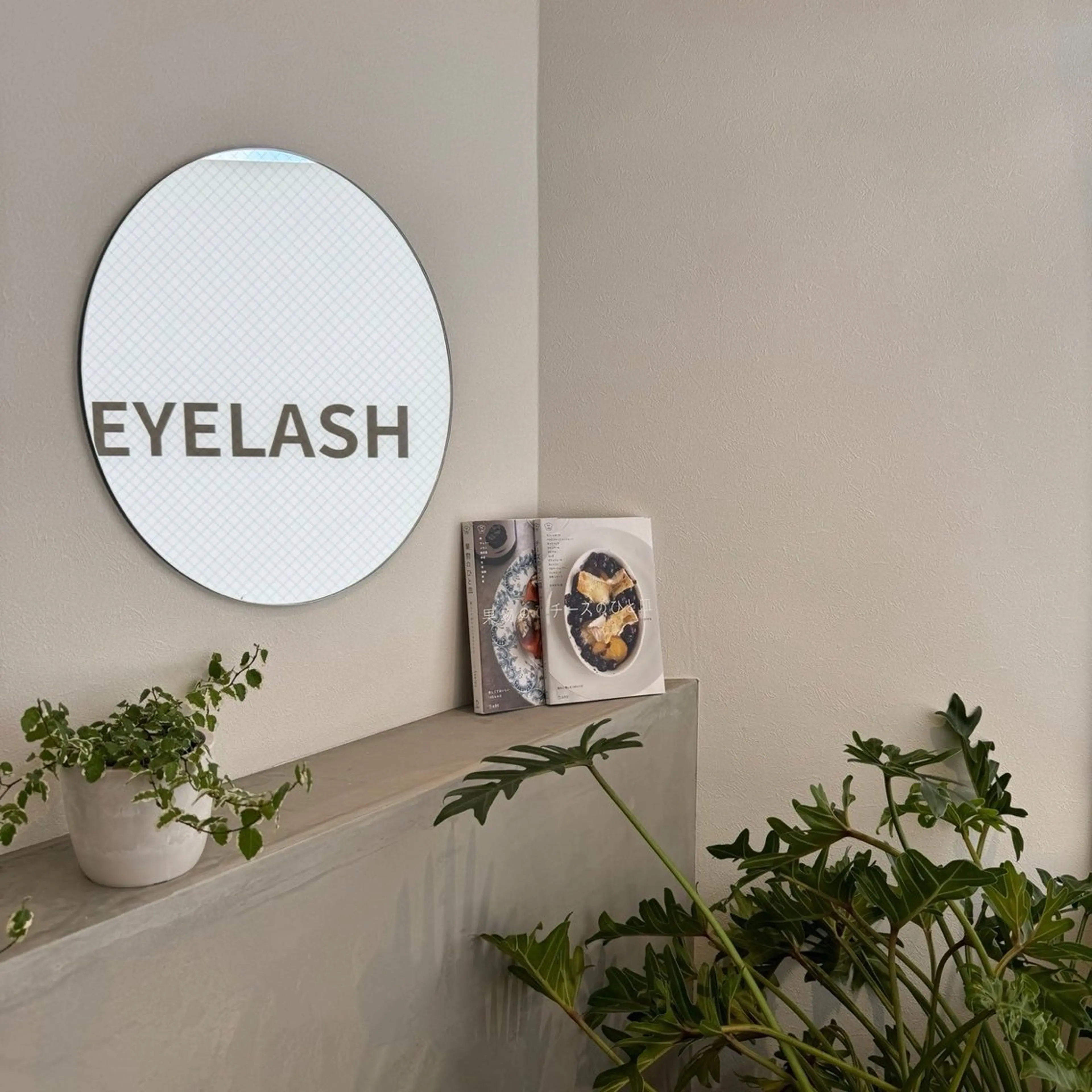 アイブロウ Eyore rikakoのマツエク・マツパデザイン