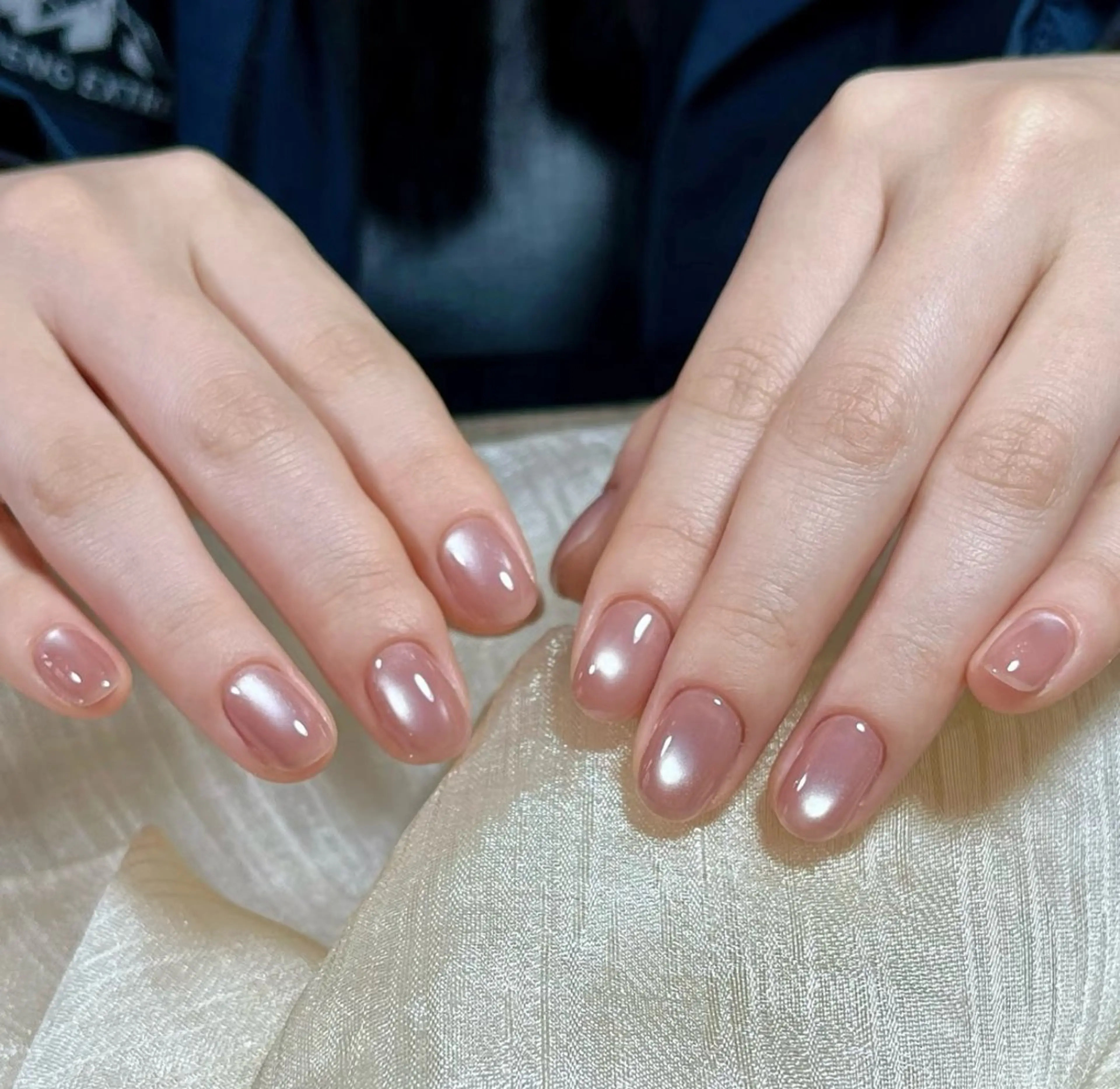 ✨ 【Hand】人気No.1♥マグネットワンカラー 2色OK(光アート込み) 新規オフ無料の写真