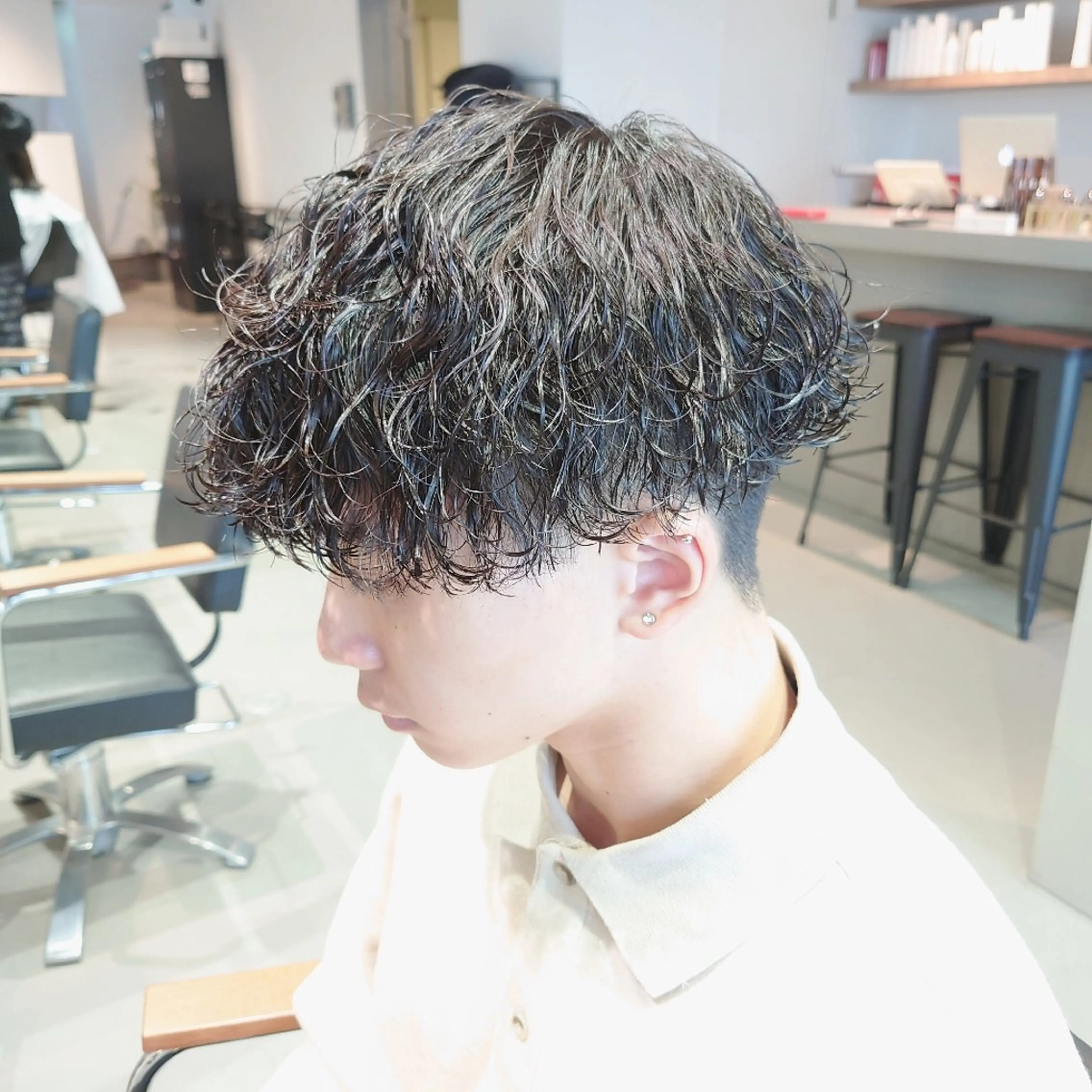 ショート パーマ メンズ iss所属・メンズ/パーマ特化 /波巻き/林洋平のヘアスタイル