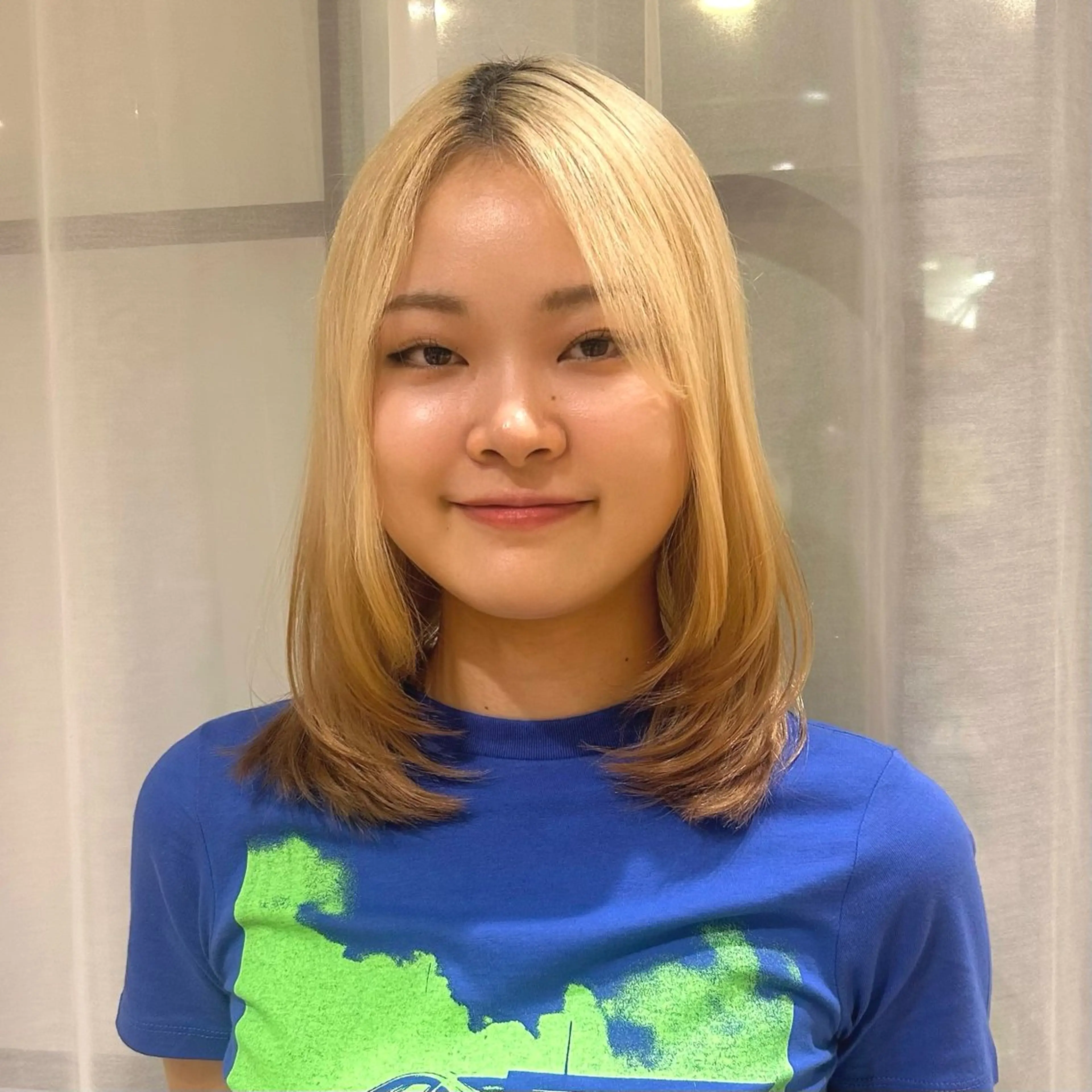 ミディアム カラー ミディアムレイヤー レイヤーカット ヘアカラー ボブレイヤー/ ブリーチ/miyuuのヘアスタイル