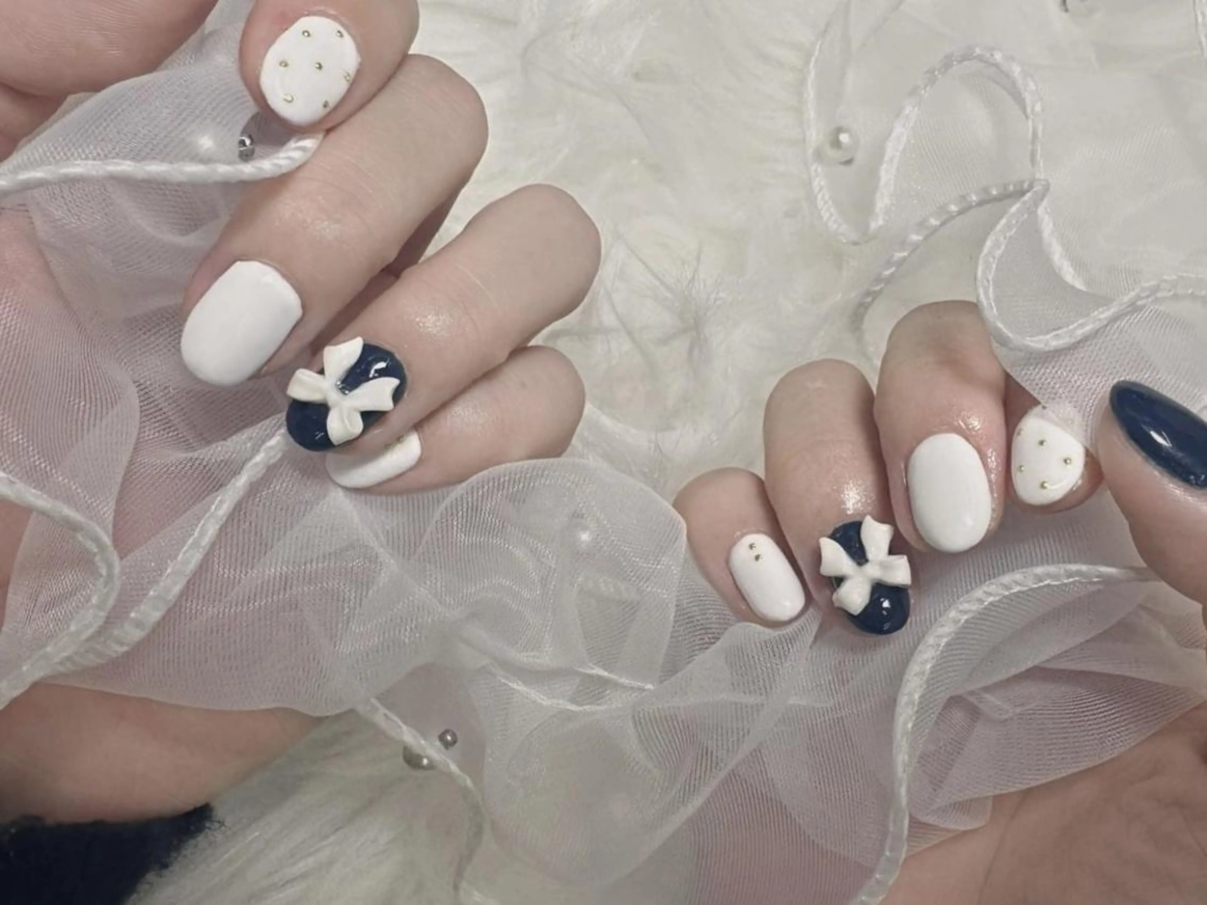 ネイル ハンドネイル 🦋y y Nail 🤍のネイルデザイン