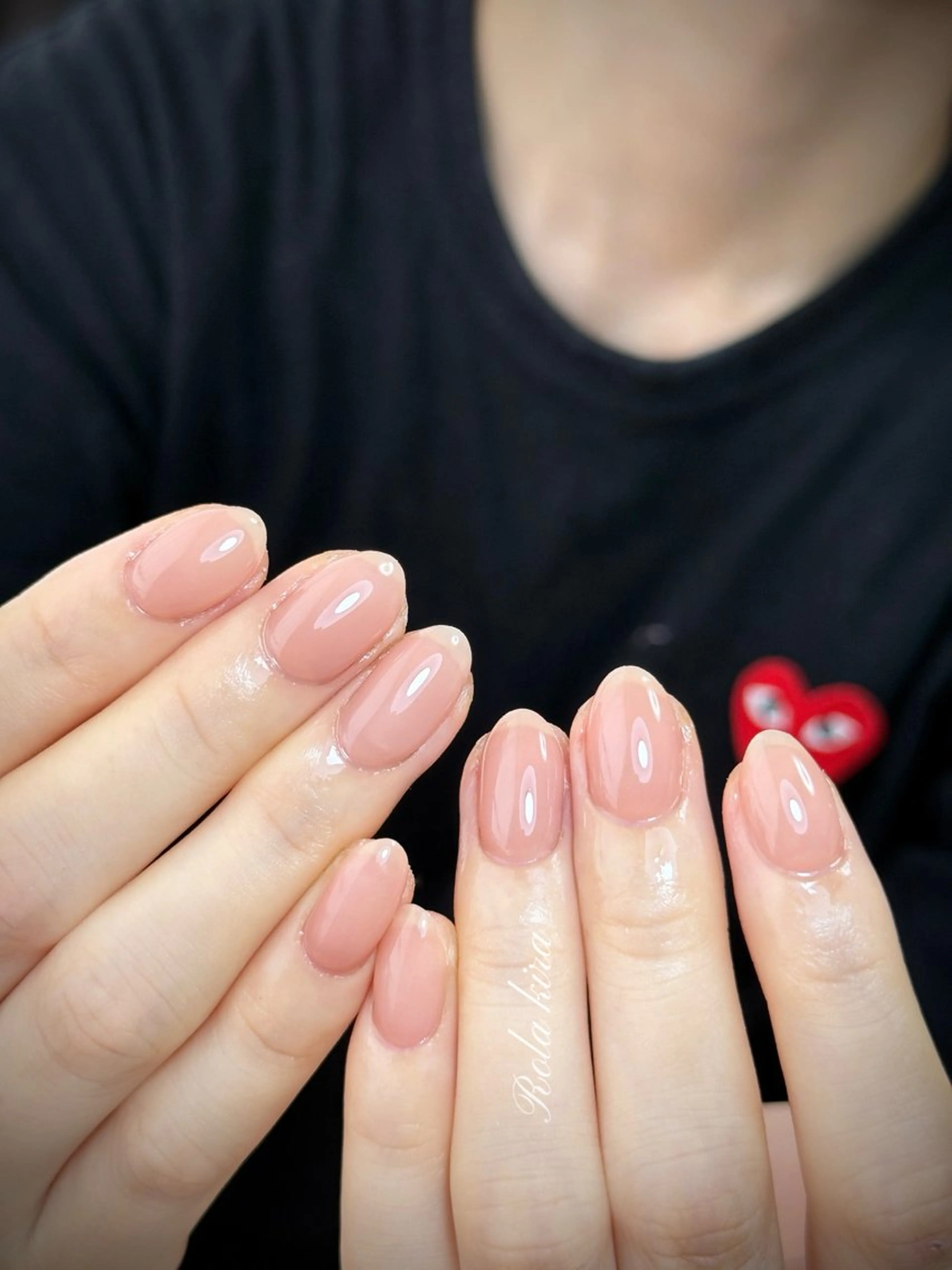 ネイル ジェルネイル ガーリー 氷ネイル・うるうるネイル ワンカラーネイル シンプルネイル ハンドネイル Rola kira nail salon所属・Rola kira 麗のネイルデザイン