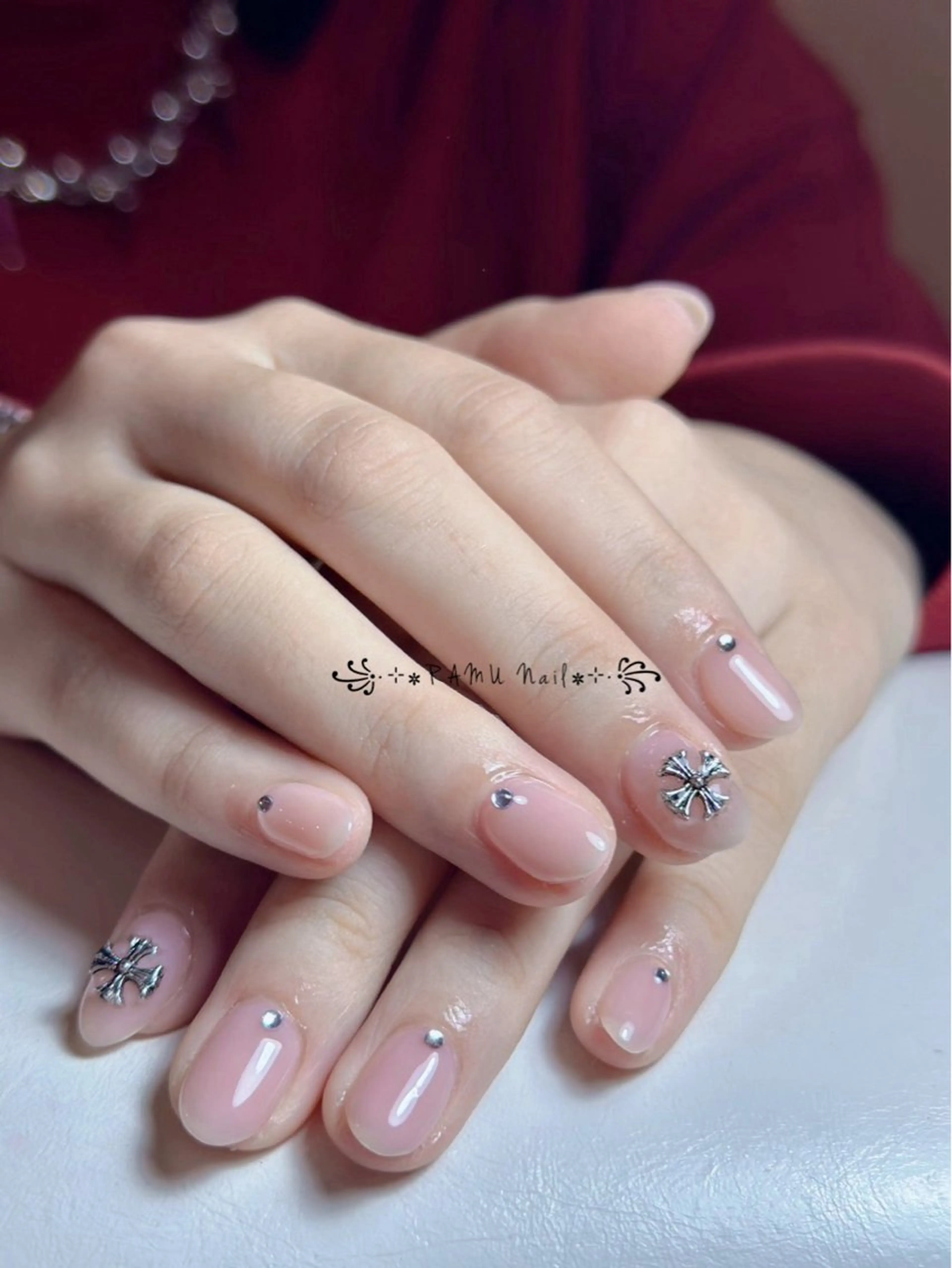 ネイル フレンチネイル 韓国ネイル シンプルネイル ストーンネイル ネイルチップ ハンドネイル RAMU Nail 恵比寿店のネイルデザイン