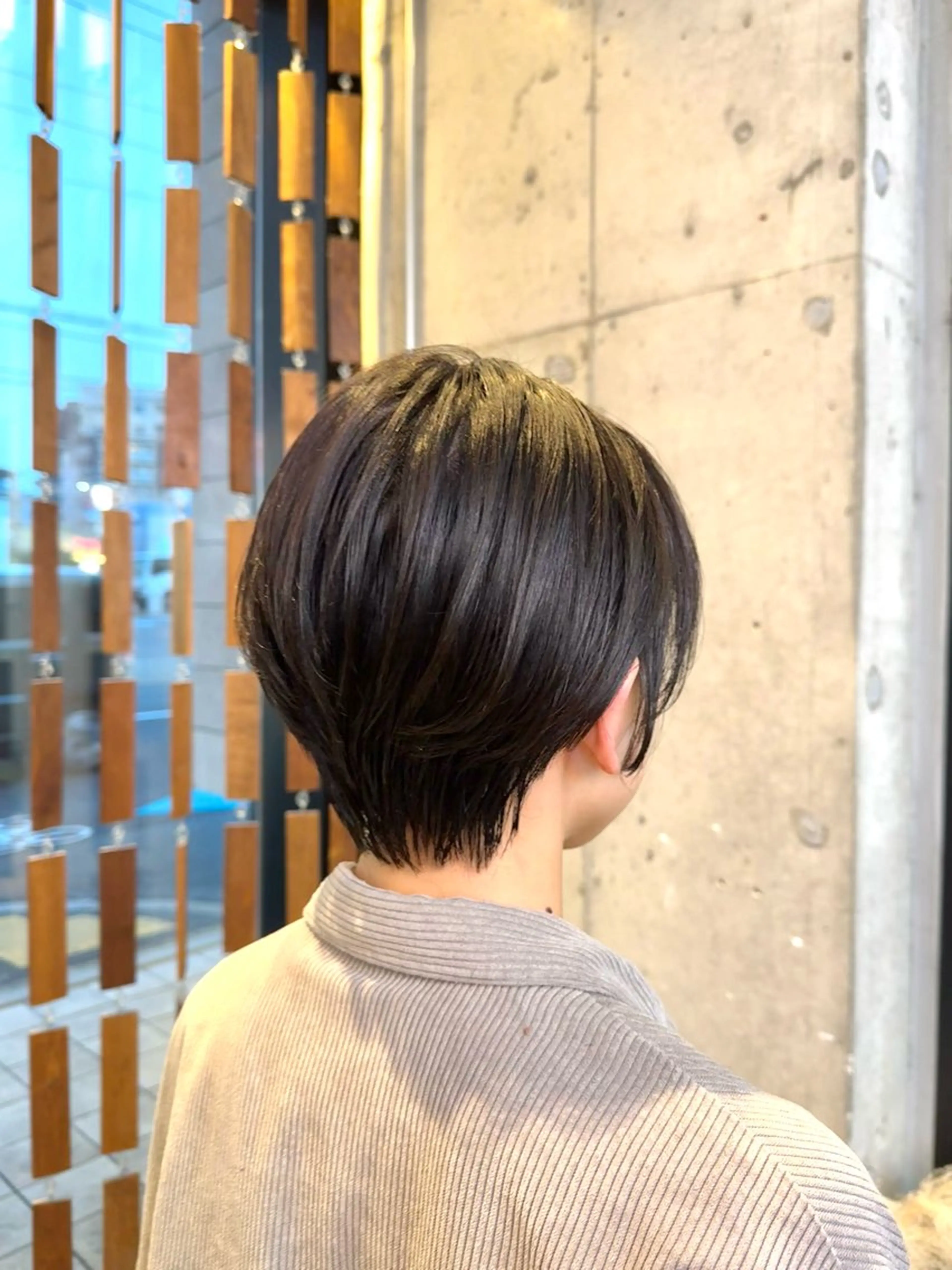 ショート ショートヘア カット トリートメント 山本 望華のヘアスタイル