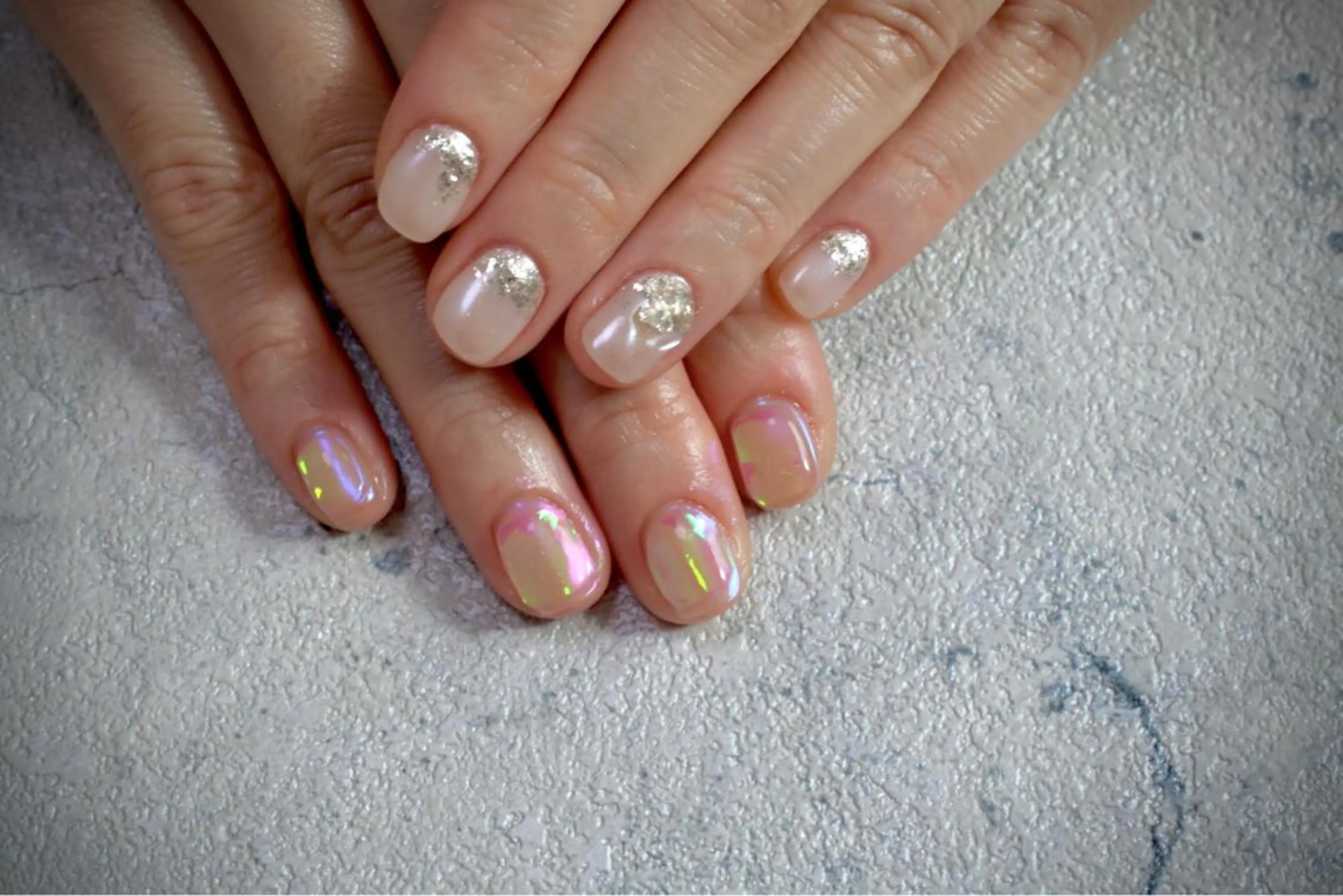 ネイル オーロラネイル ハンドネイル MH Nailのネイルデザイン