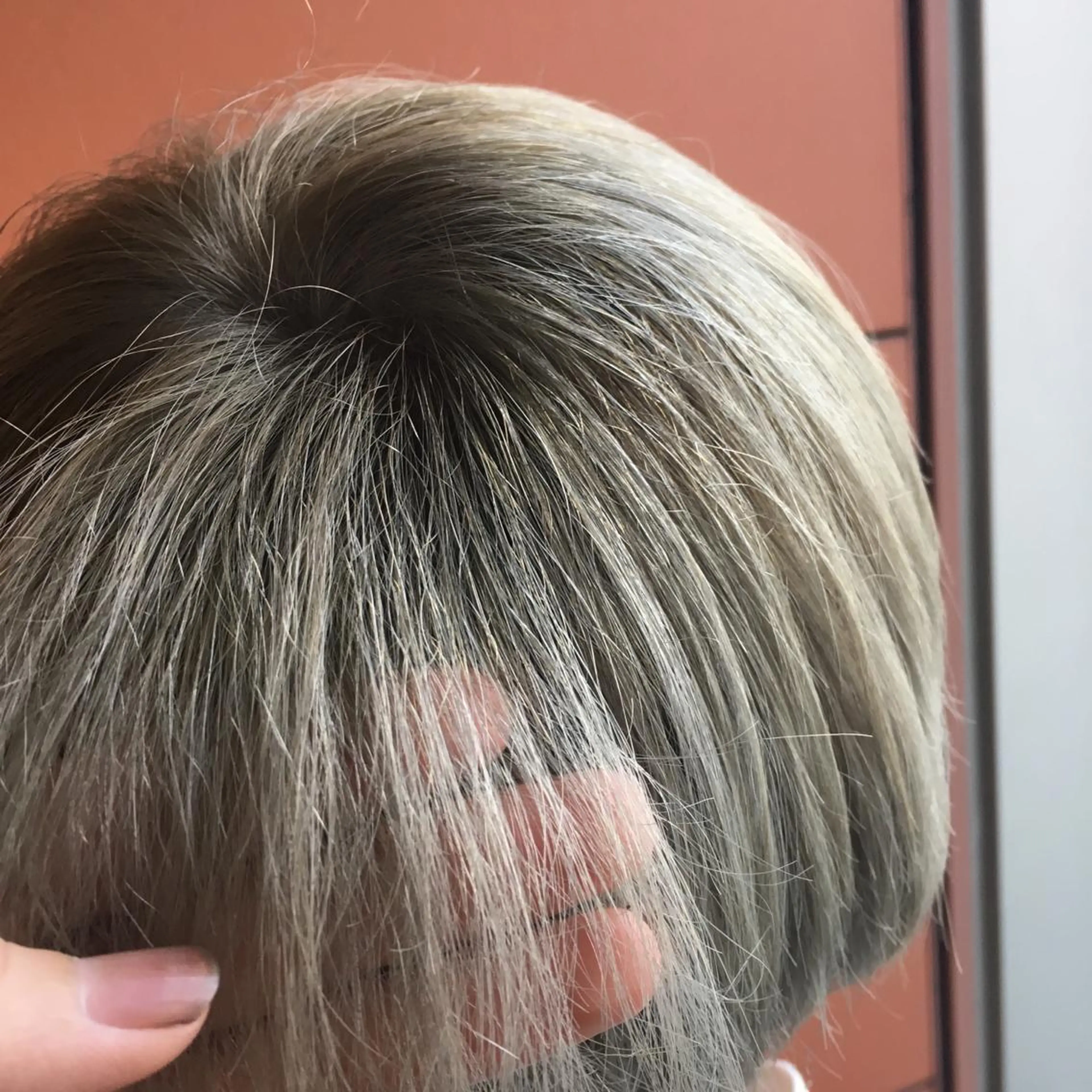 ショート カラー メンズ Minori【ミノリ】所属・井手 孔介のヘアスタイル