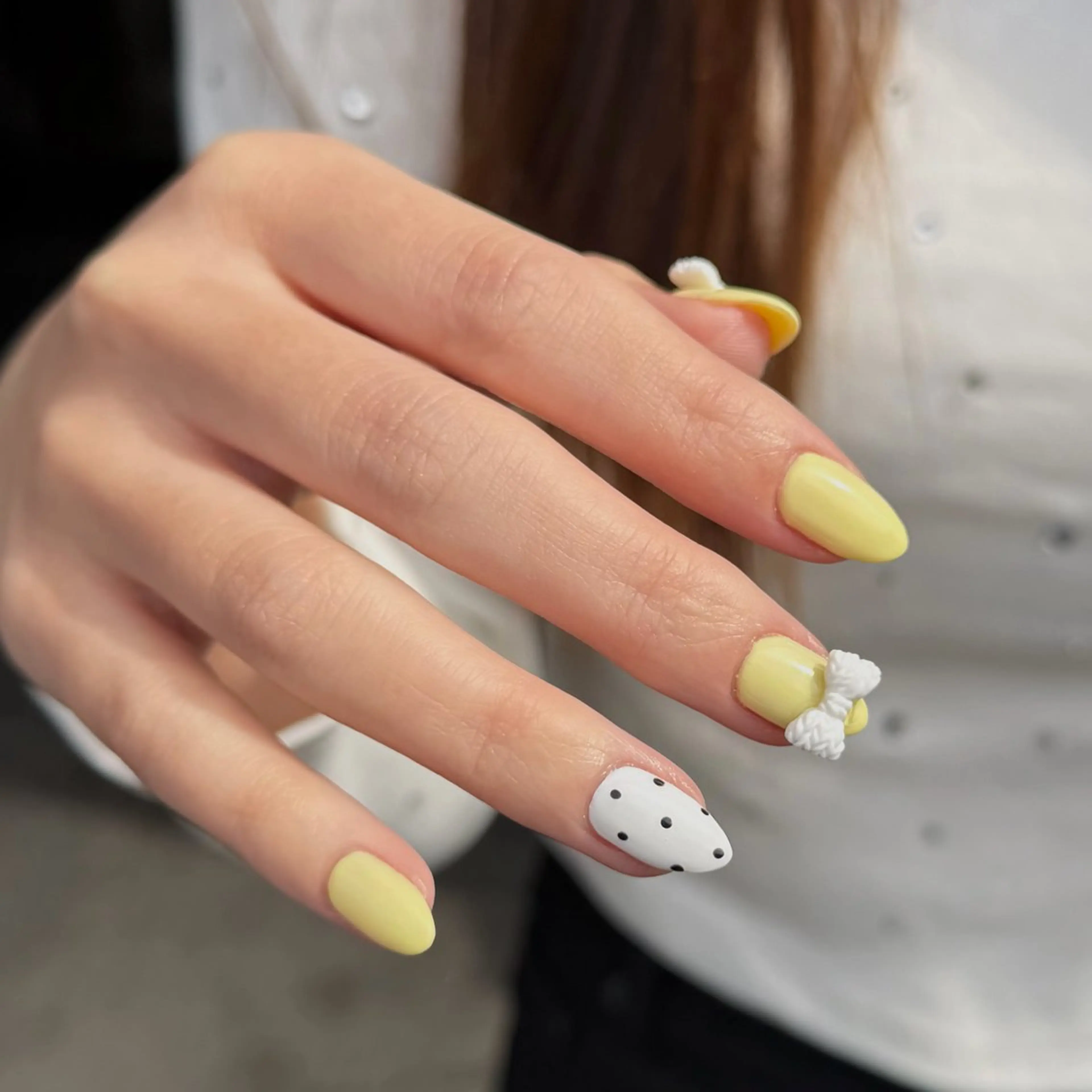 ネイル ハンドネイル 吉岡 萌花のネイルデザイン