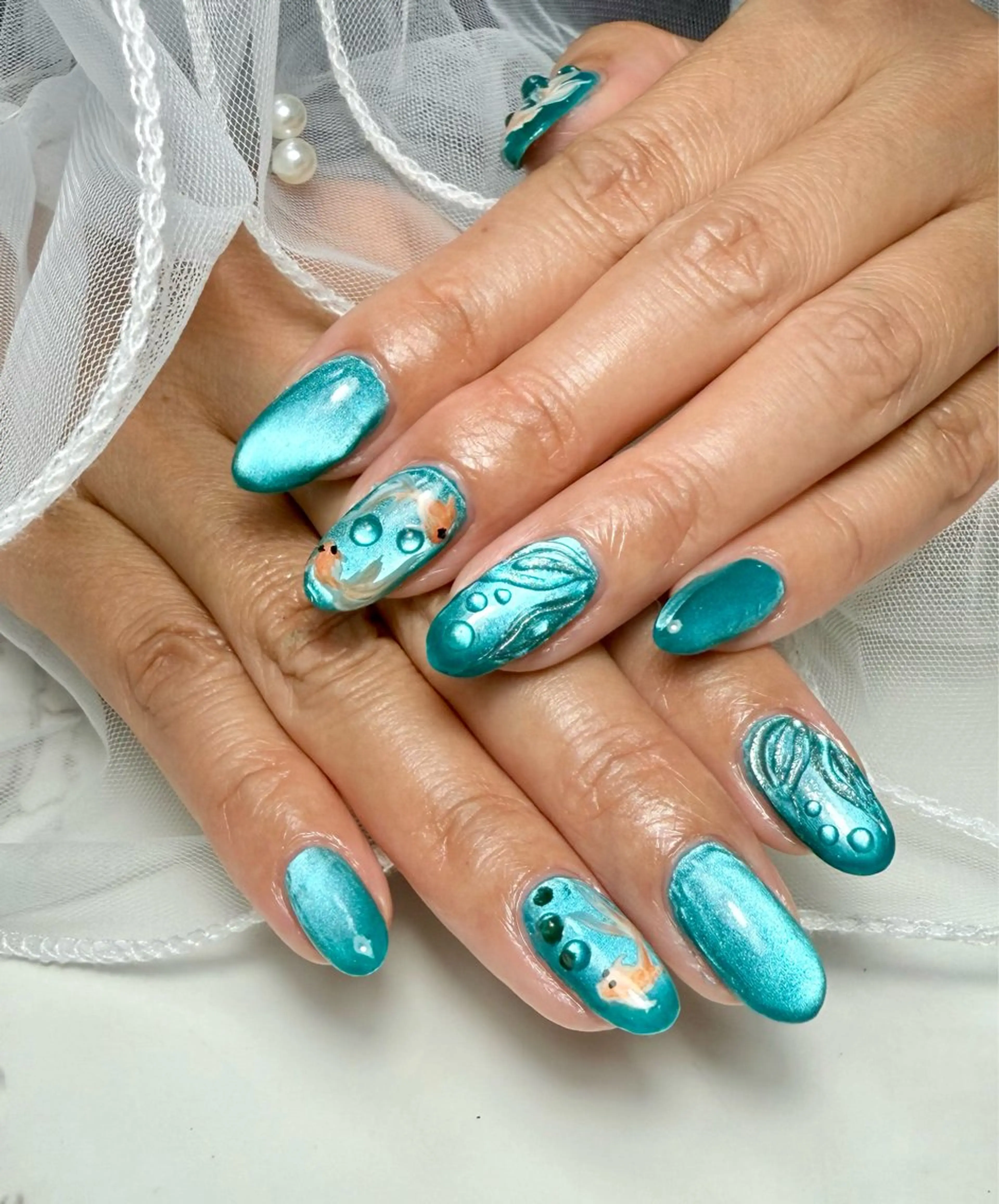 ネイル アートネイル フレンチネイル ガラスフレンチ 氷ネイル・うるうるネイル キラキラネイル M.N_ nailのネイルデザイン