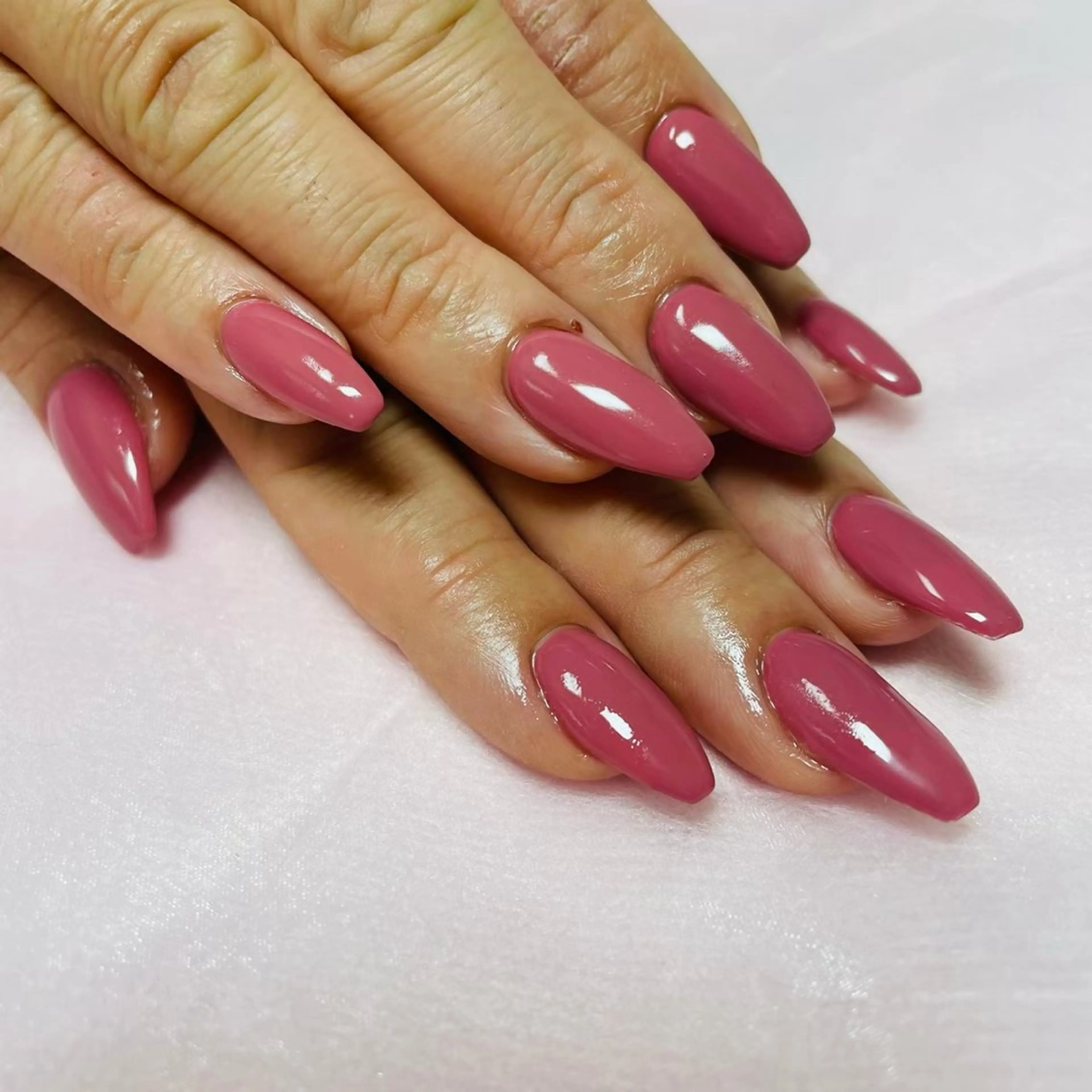 ハンドワンカラーorラメジェルネイル🩷リピーター様➕¥1000の写真