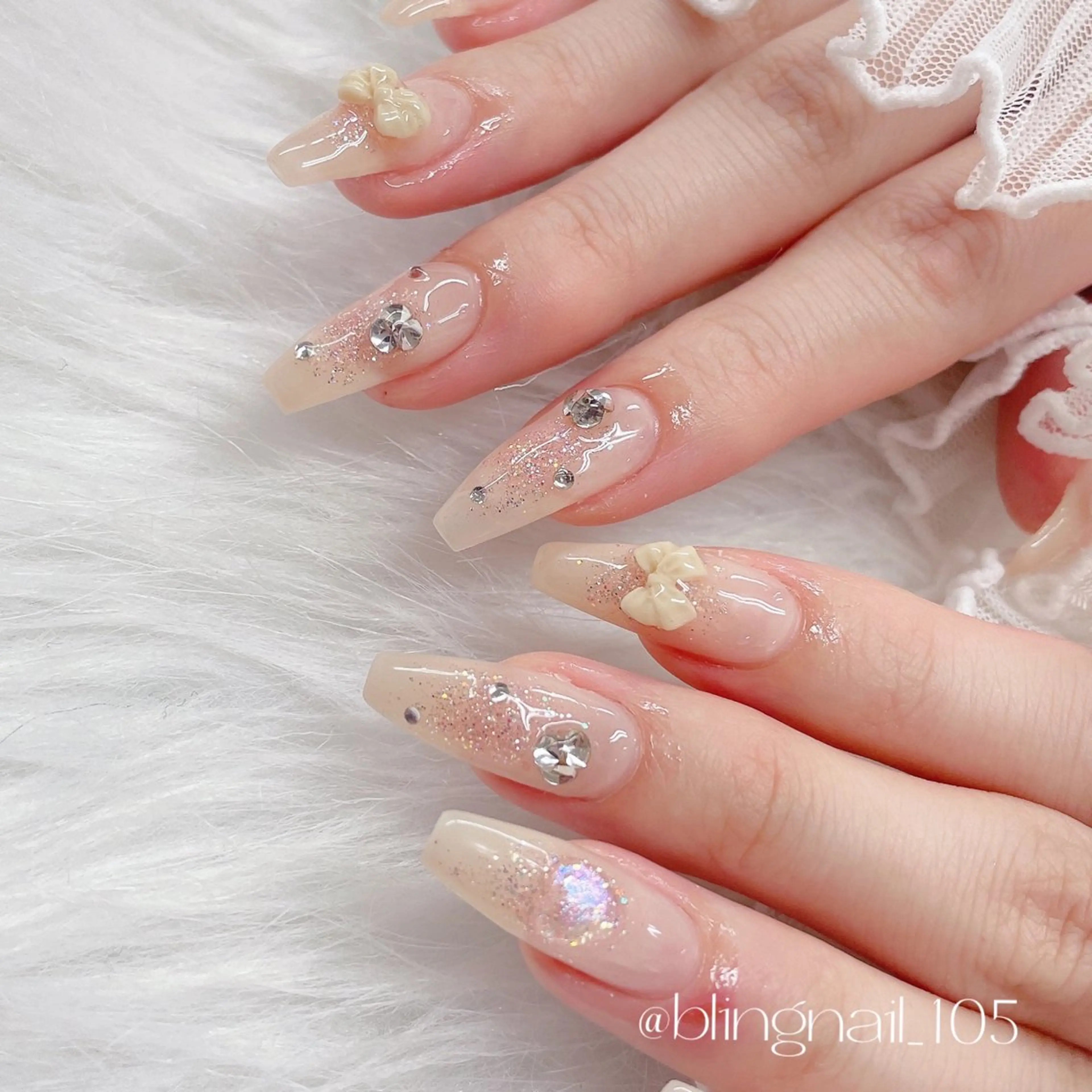 ネイル 23時まで❤︎韓国、 ワンホンネイルのネイルデザイン