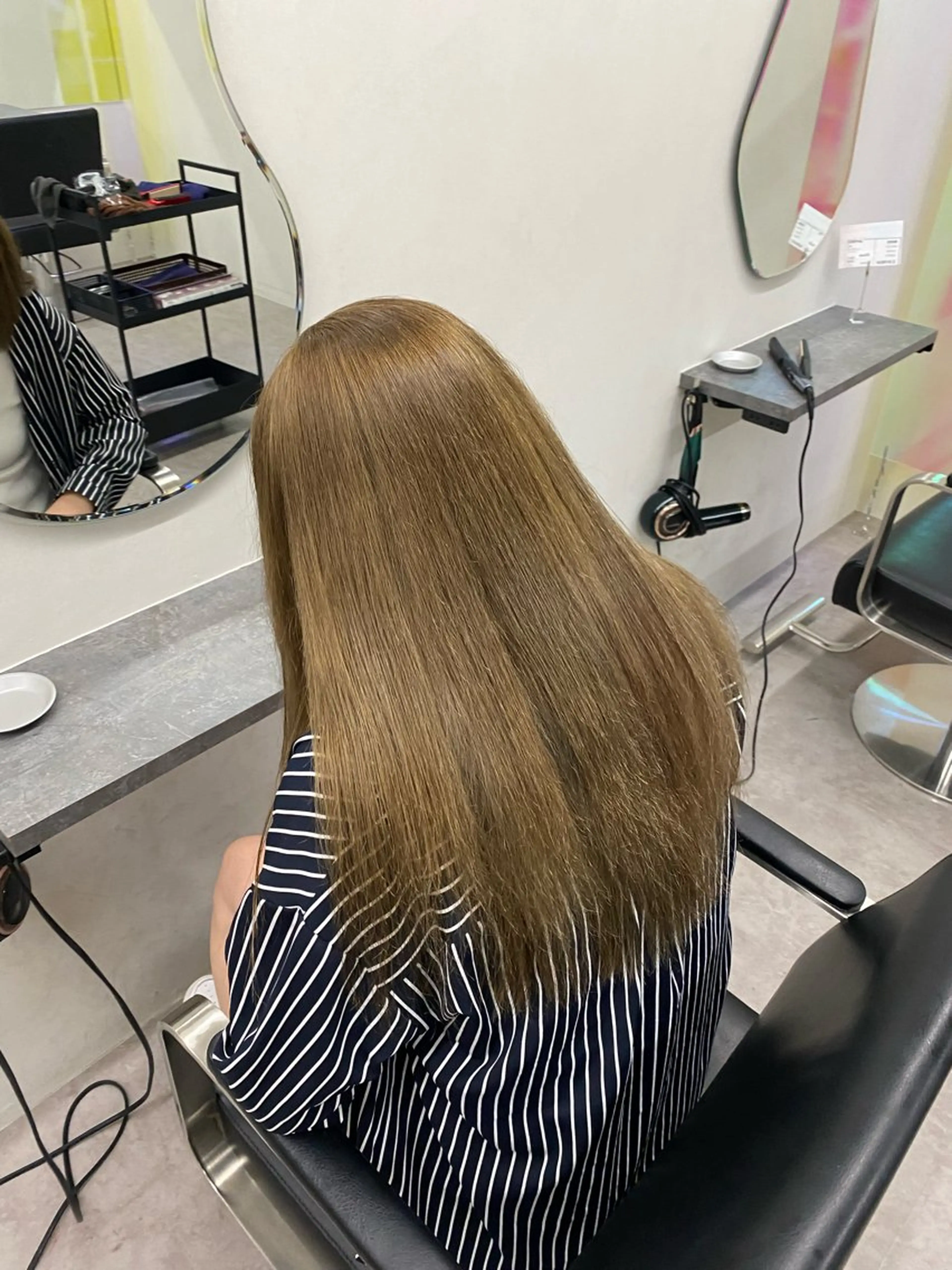 カラー ベージュカラー ミルクティーベージュ 韓国🇰🇷レイヤー 似合わせ顔まわりのヘアスタイル