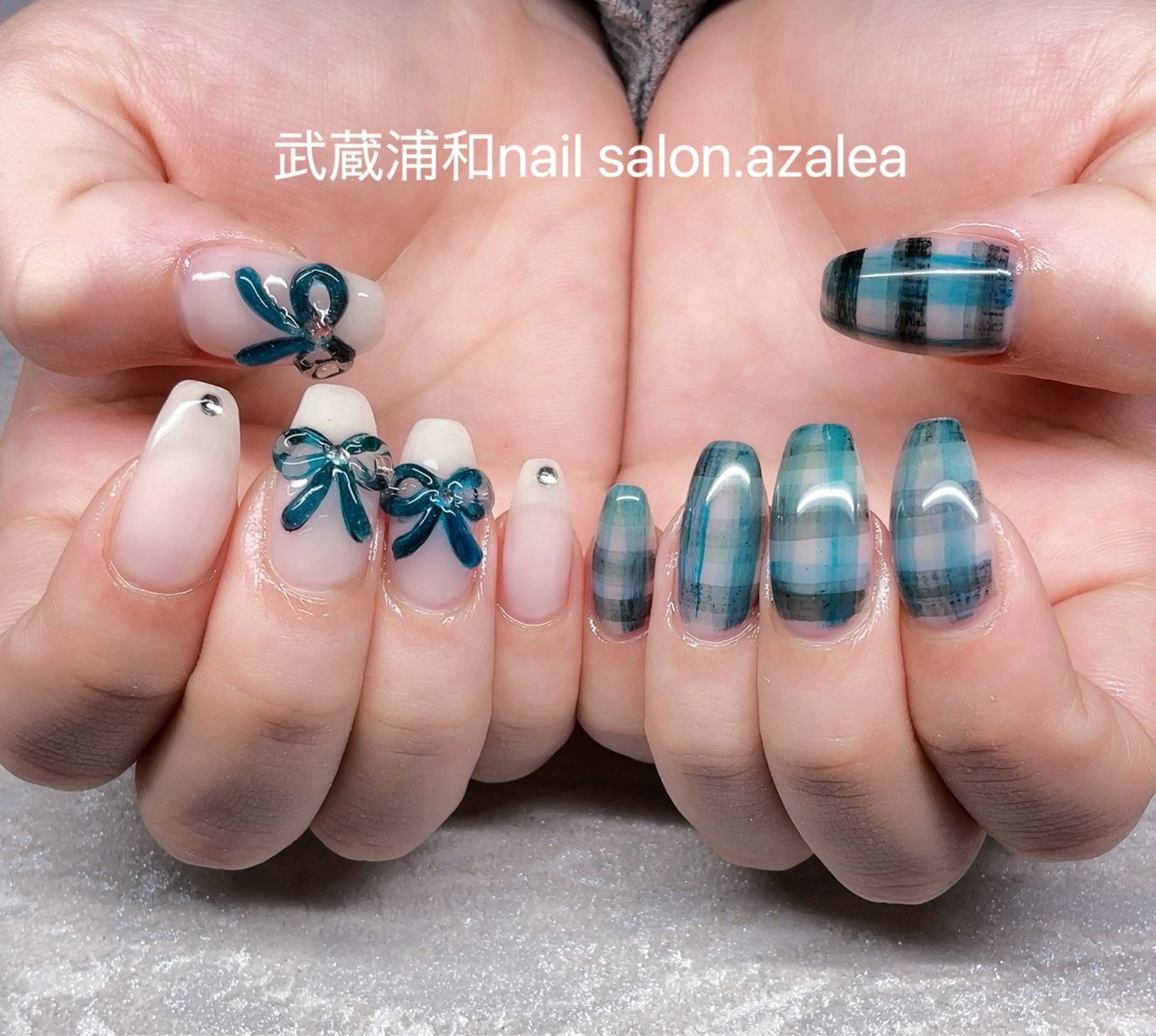 ネイル ハンドネイル R inのネイルデザイン