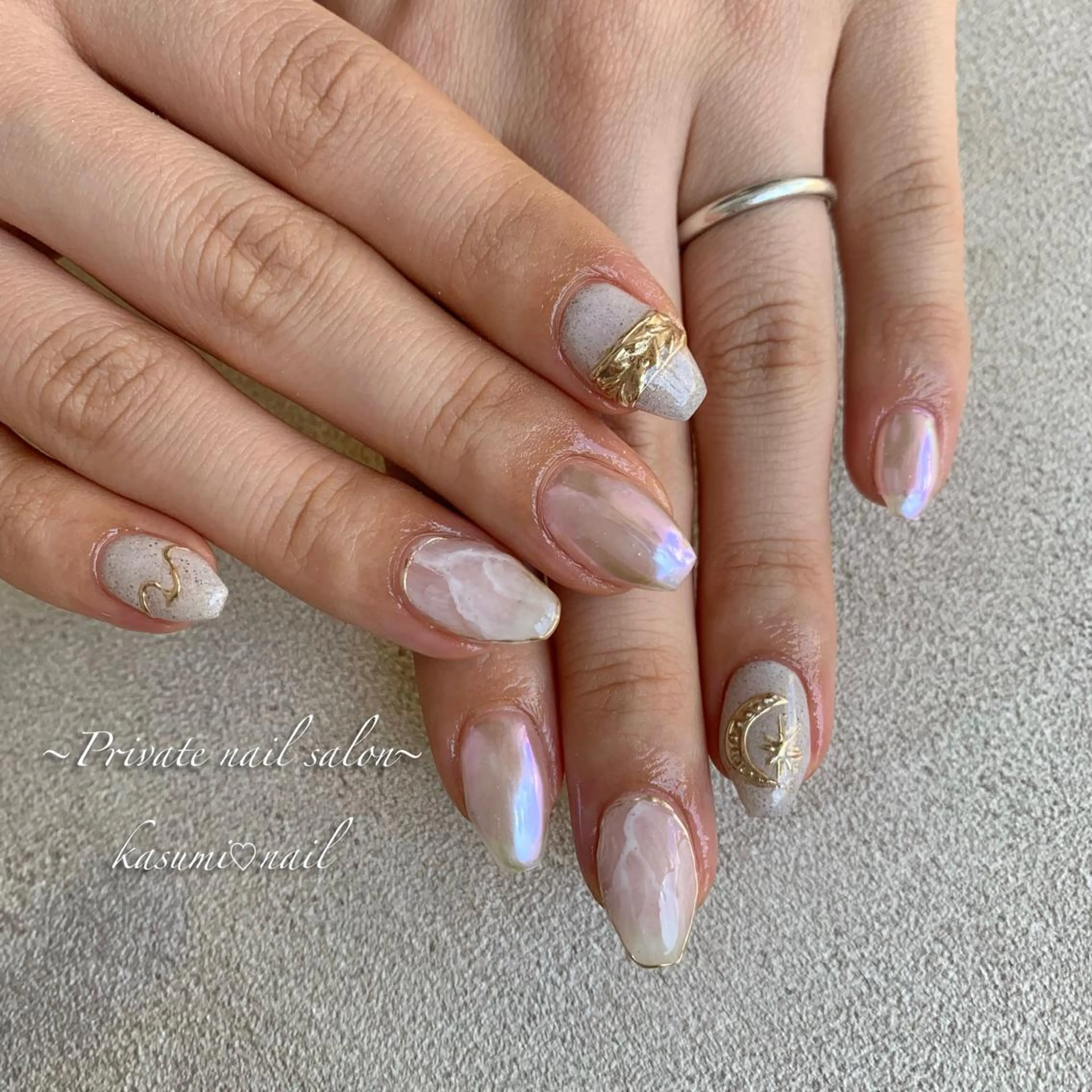 ネイル ラメ(グリッター) マグネットネイル ミラーネイル ニュアンスネイル 冬ネイル KASUMI♡ Nailのネイルデザイン