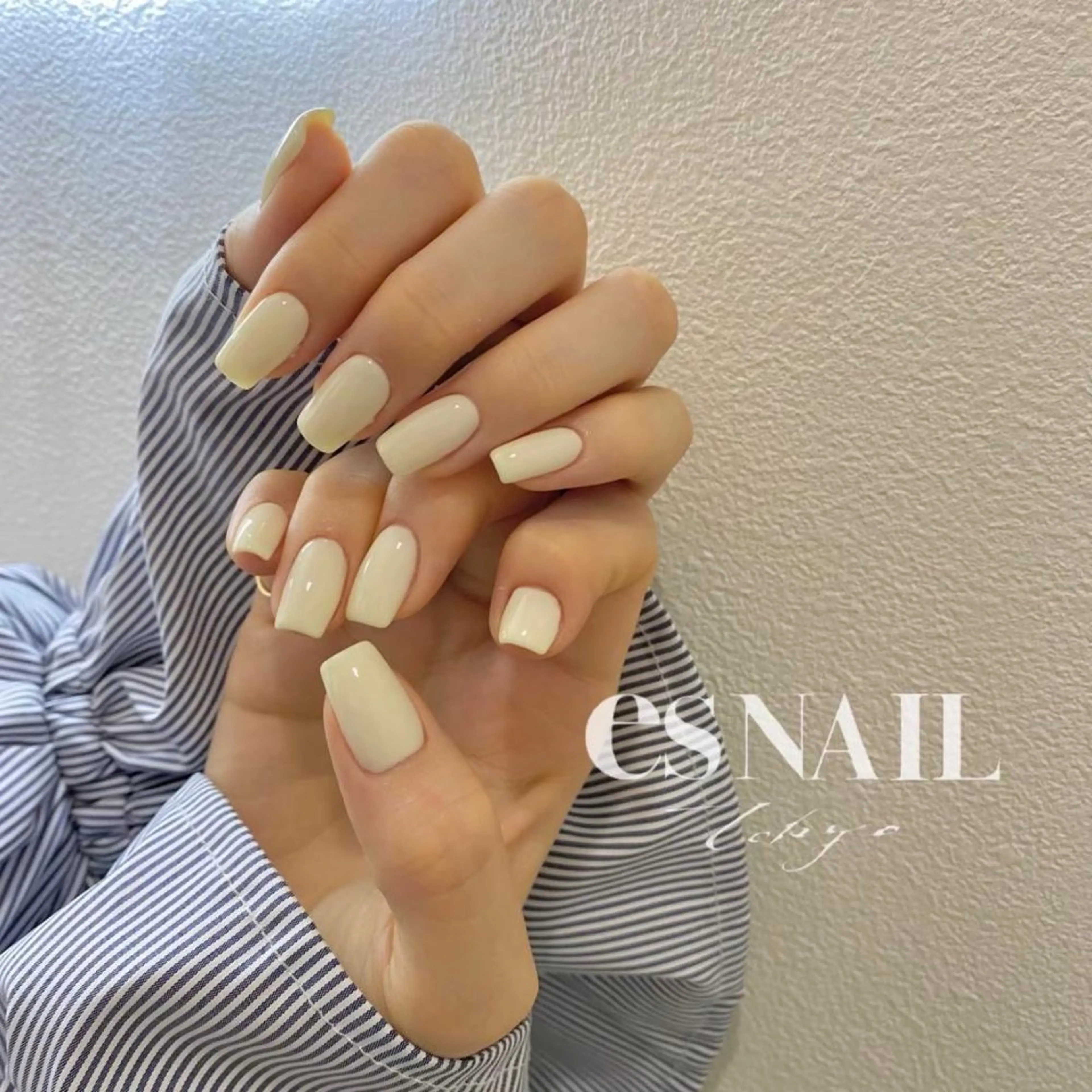 ネイル ジェルネイル 持ち込み ワンカラーネイル シンプルネイル ハンドネイル 中山 梨花のネイルデザイン