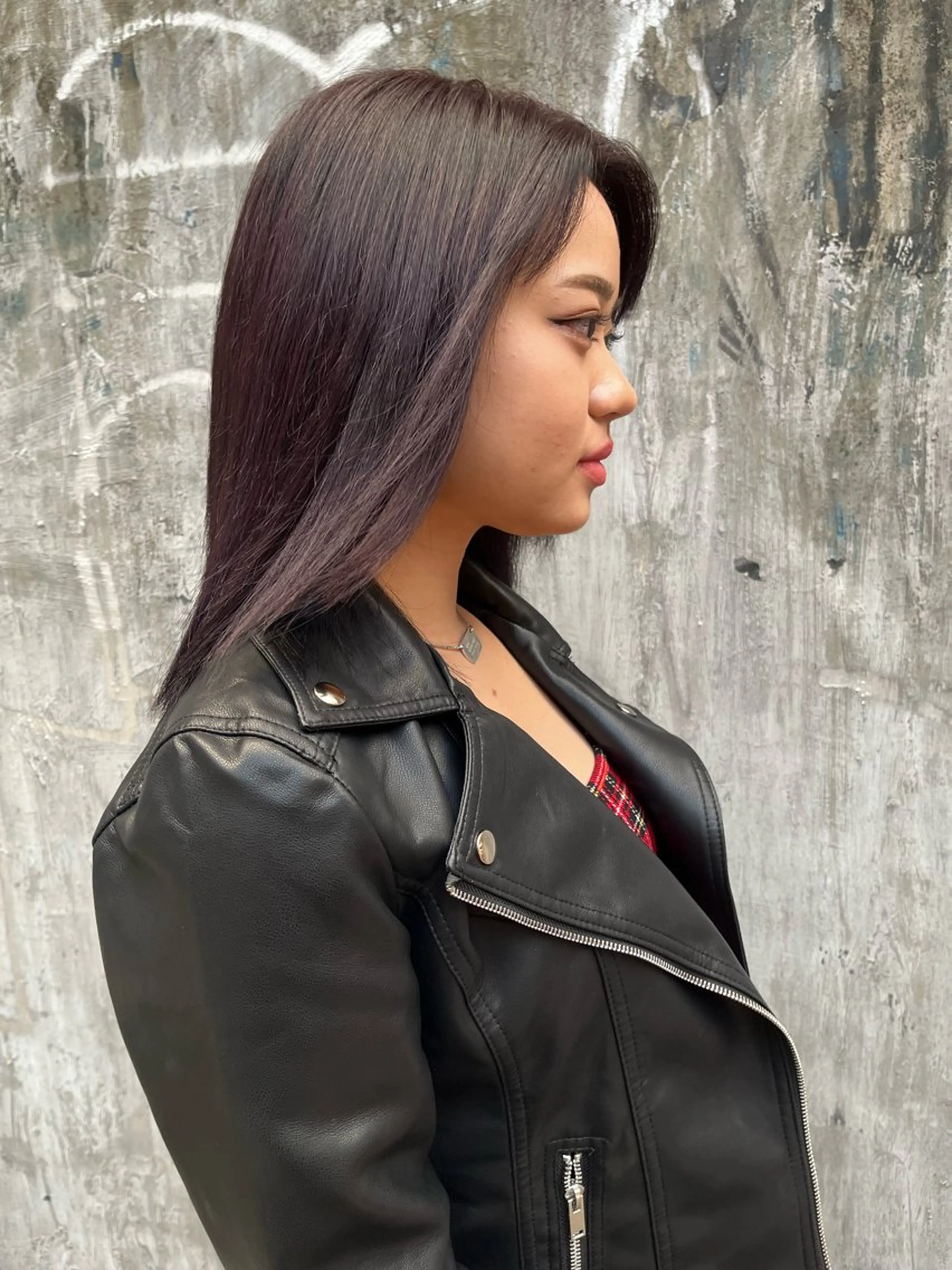 ミディアム カラー パーマ ヘアアレンジ メンズ パープルカラー 坂本 エマのヘアスタイル