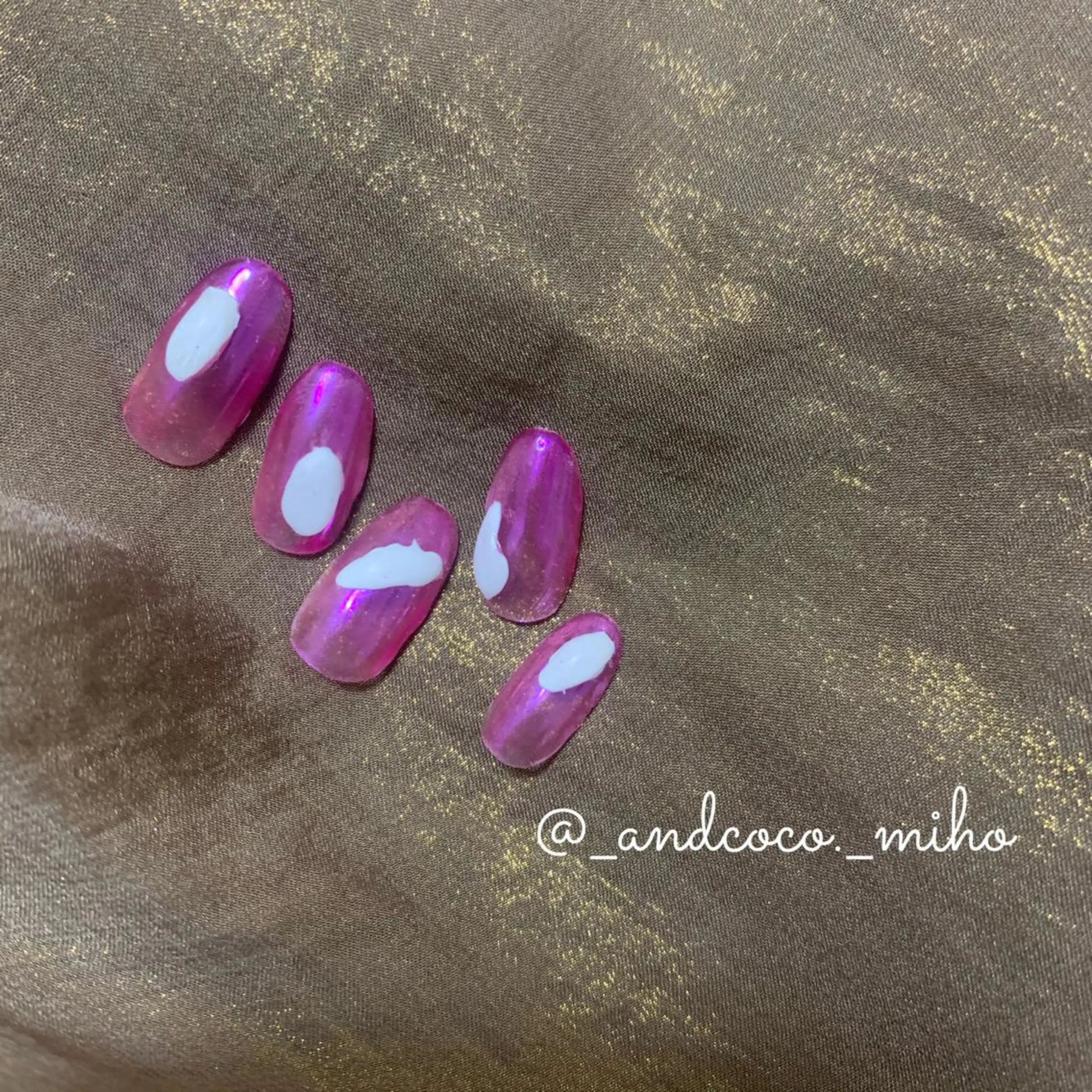 ネイル ハンドネイル I'm Me.所属・Nailist〻 mihoのネイルデザイン